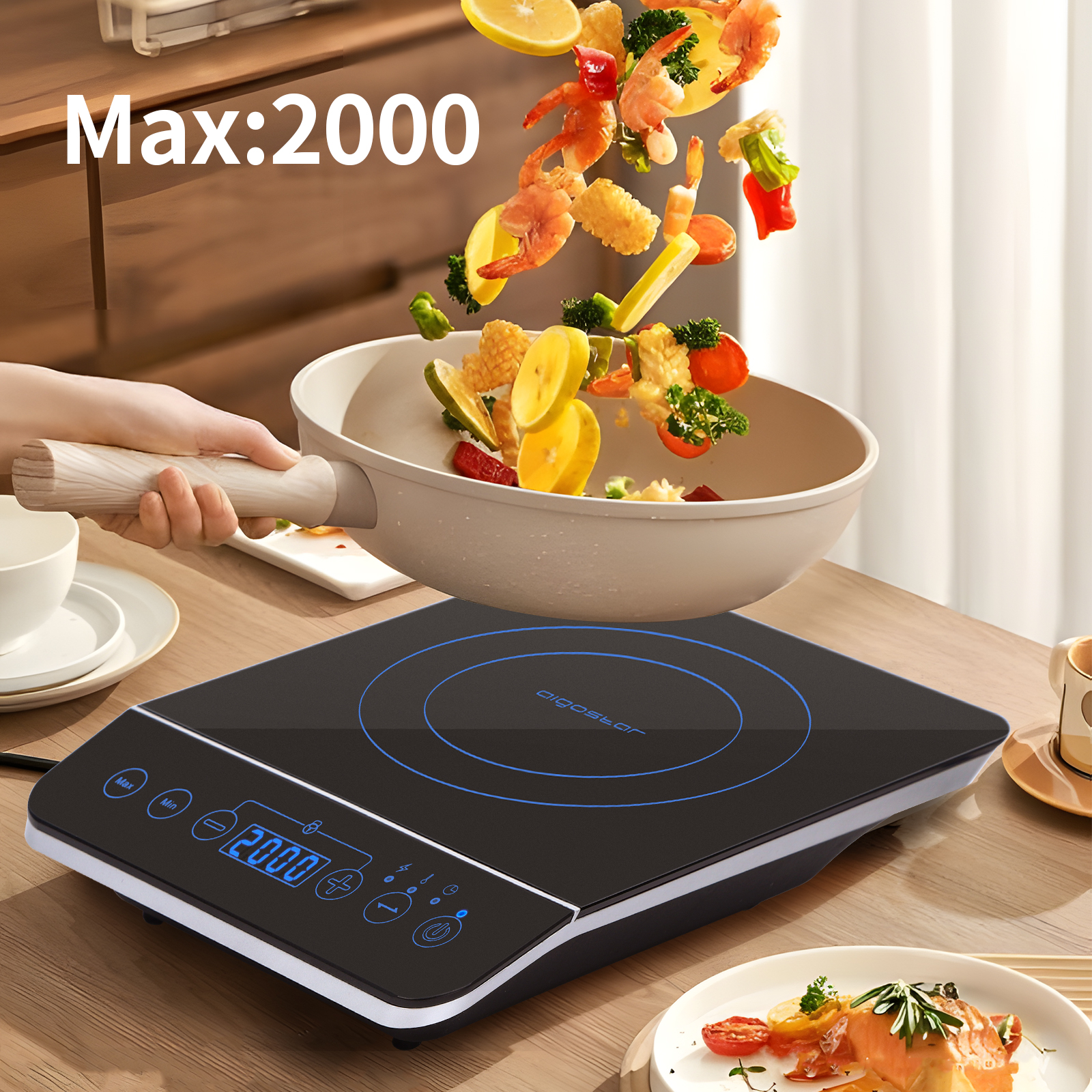 Una placa de inducción con comida vertiéndose en una sartén. Arriba escrito: Max:2000.