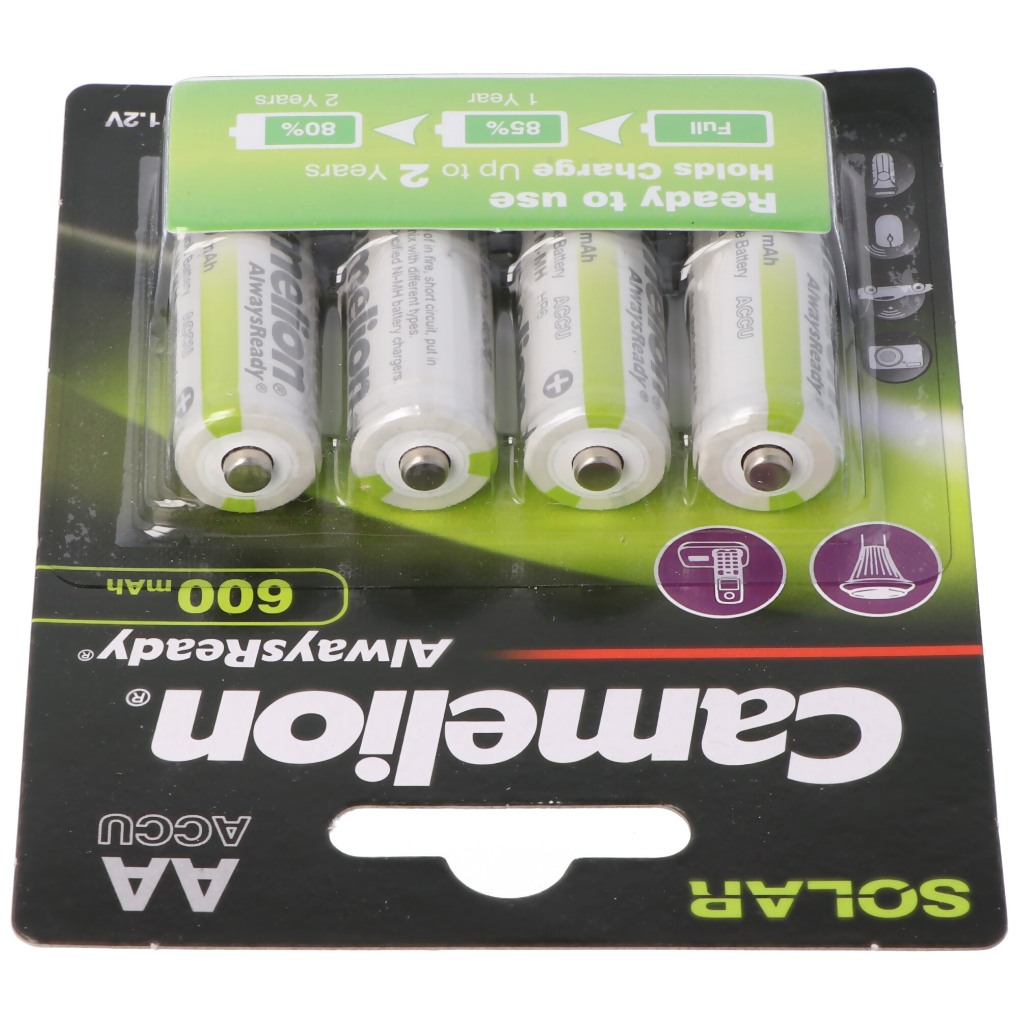 Cztery baterie AA w blistrze, z czarno-białą etykietą, na białym tle.