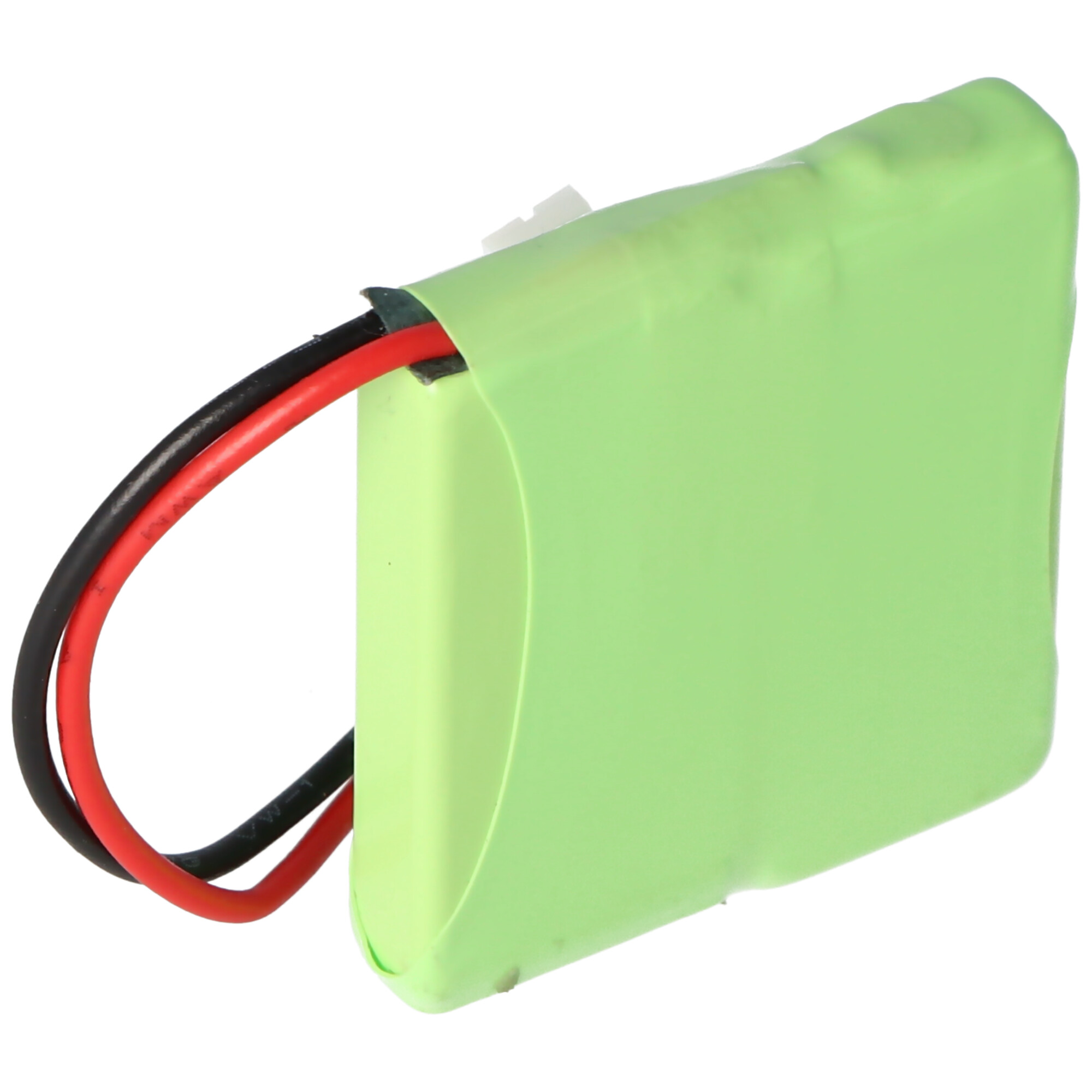 Ein grüner Akku mit schwarzen und roten Drähten und einem weißen Stecker.