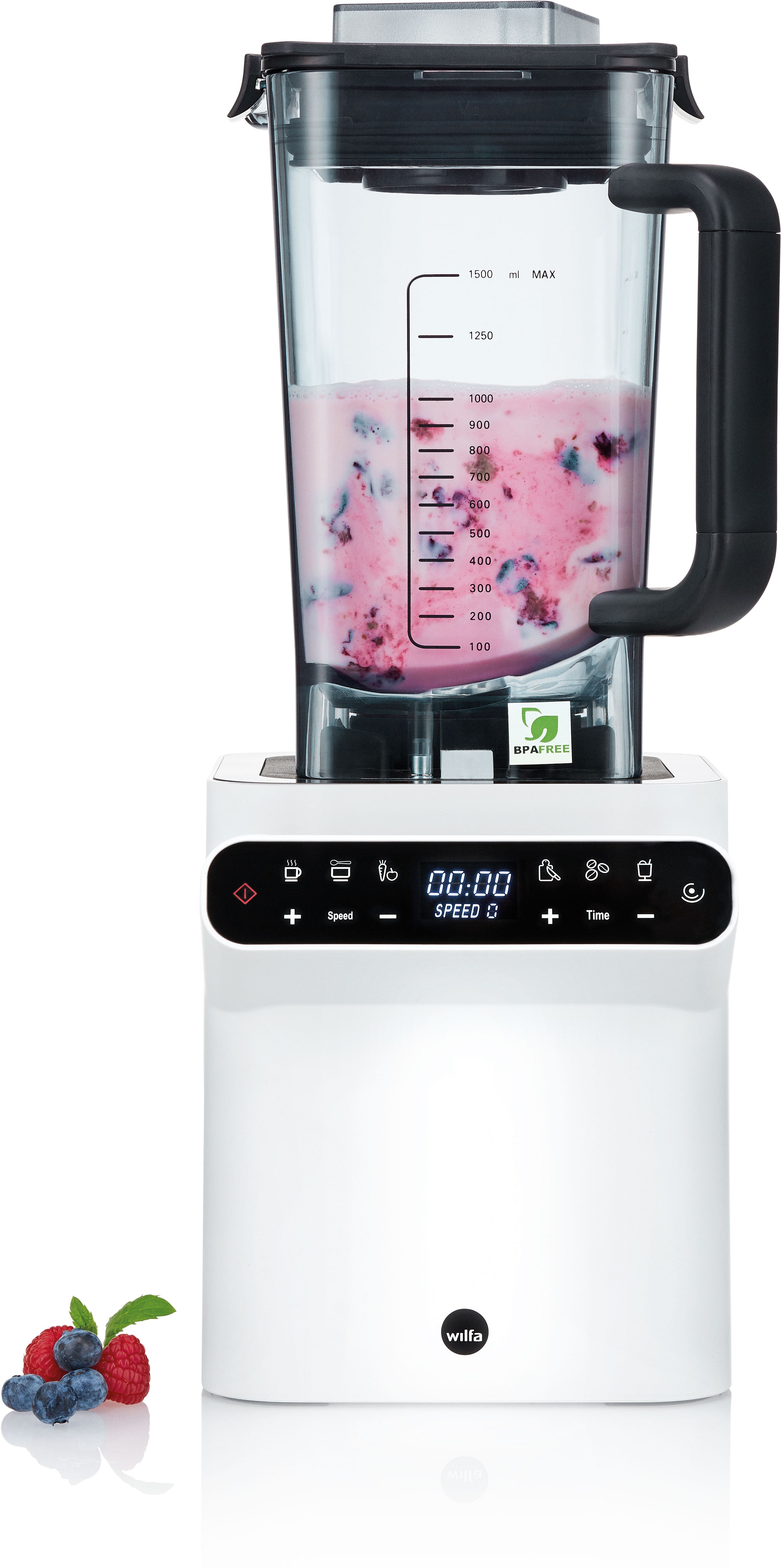 Licuadora blanca con batido rosa, frambuesas y arándanos.