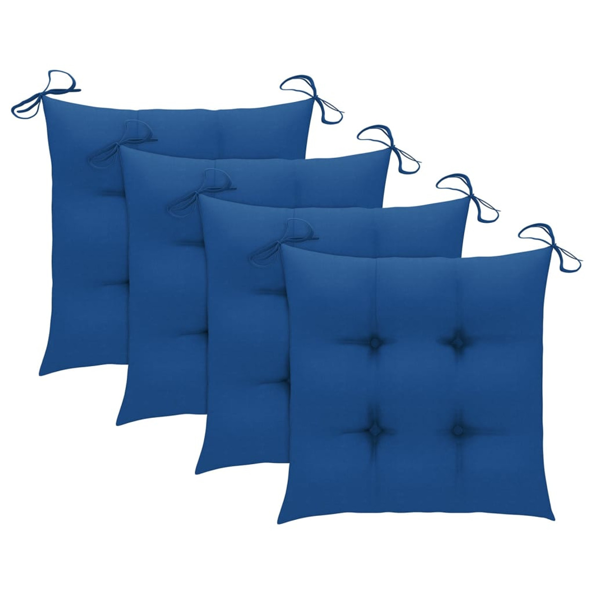 Vier blaue quadratische Sitzkissen mit Bindebändern. Jedes hat ein getuftetes Design.