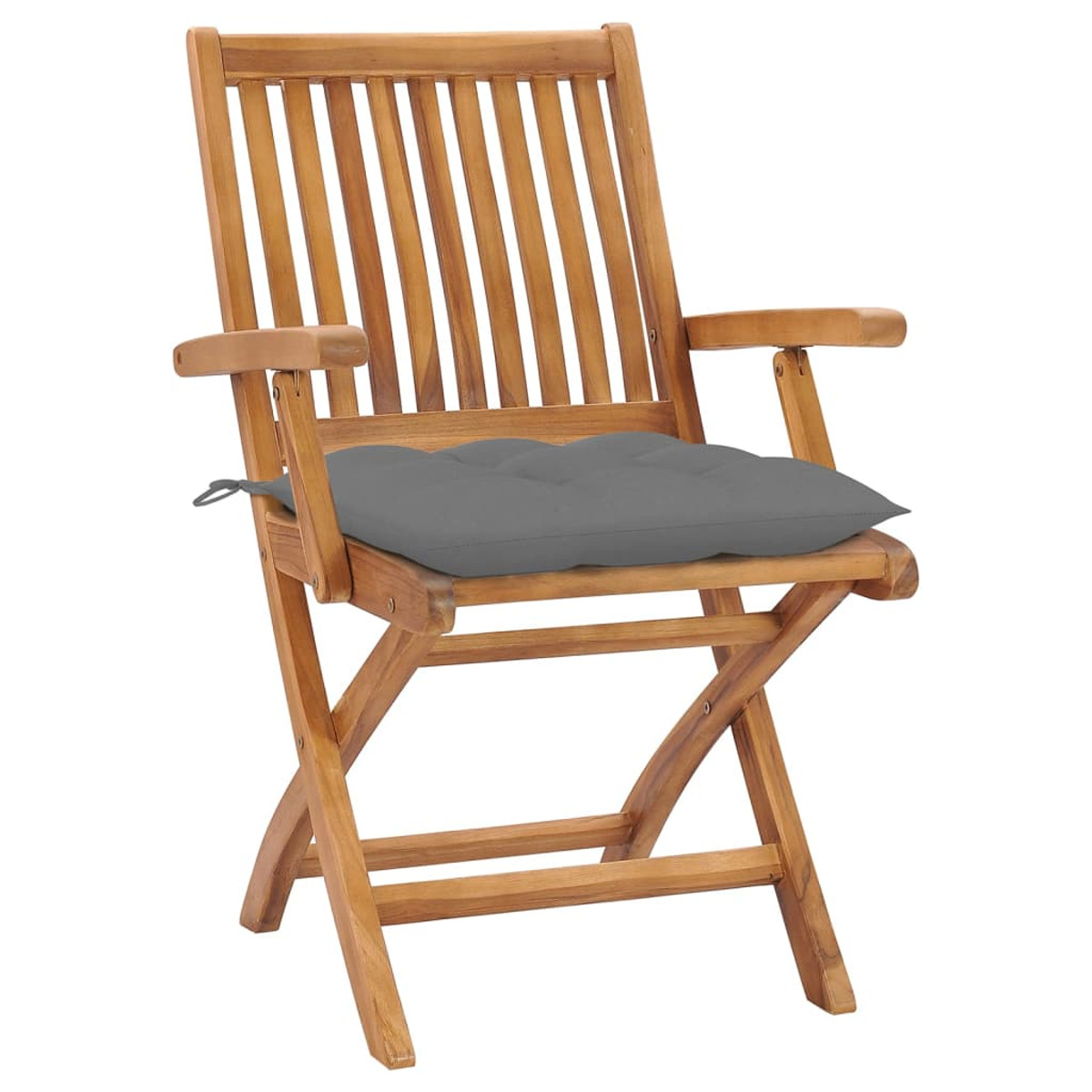 Klappstuhl aus Holz mit grauem Kissen. Er hat eine hohe Rückenlehne und Armlehnen. Isoliert auf Weiß.