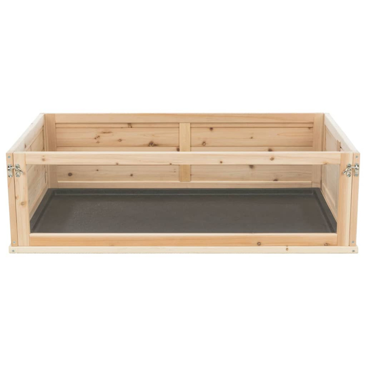 Eine Holzkiste mit einem dunkelgrauen Boden. Die Kiste ist offen und der Hintergrund ist weiß.