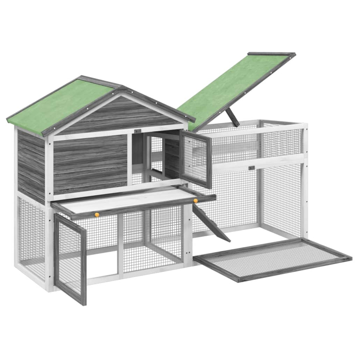 Hühnerstall aus Holz mit grünem Dach und offenen Türen.