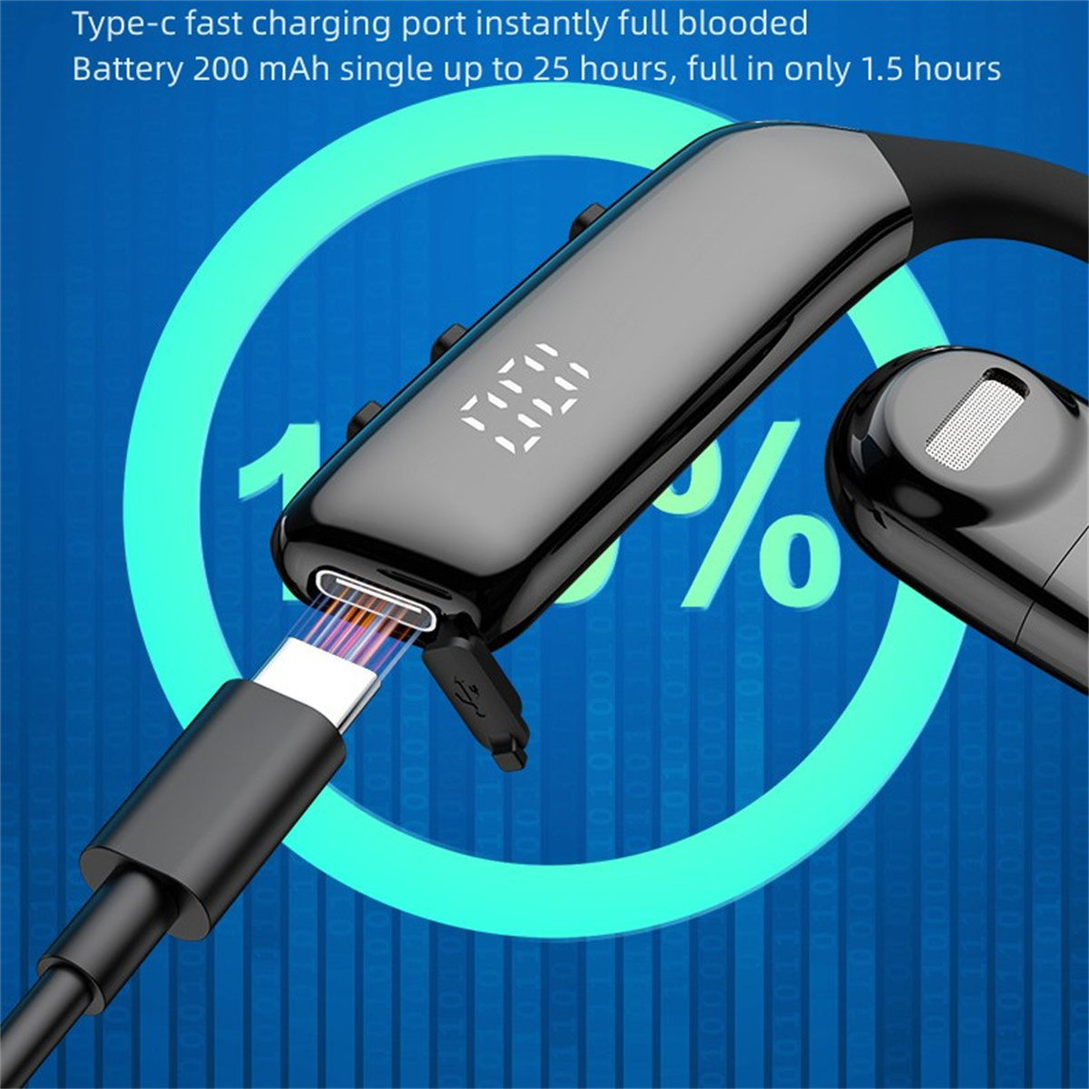 Schwarze Ohrhörer mit Ladeanschluss und Kabel. Digitalanzeige mit Akkustand. Blauer Hintergrund.
