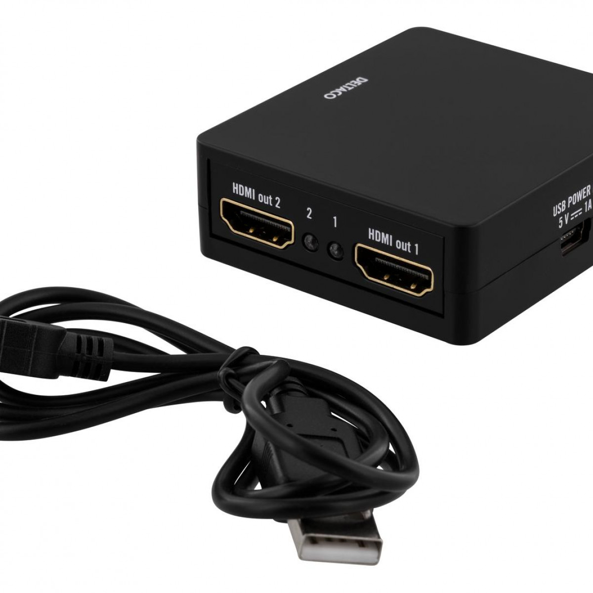 Schwarzer HDMI-Hub mit beschrifteten Anschlüssen. Ein schwarzes Kabel und USB-Anschluss sind verbunden.