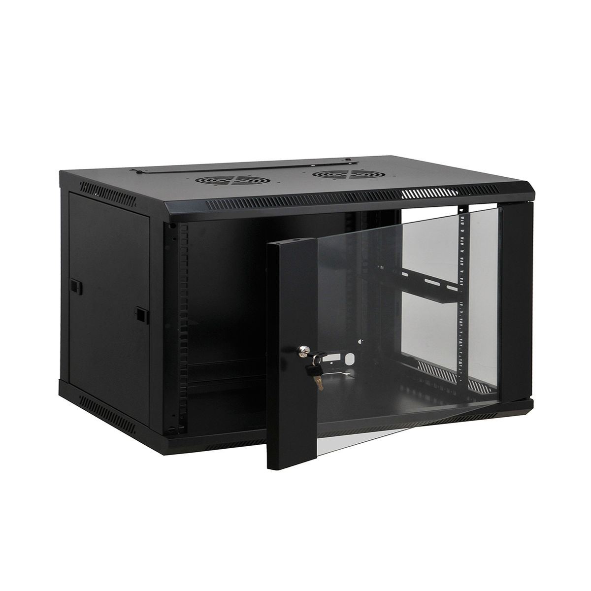 Armadio rack nero con porta a vetro aperta, mostra ripiani e componenti interni.