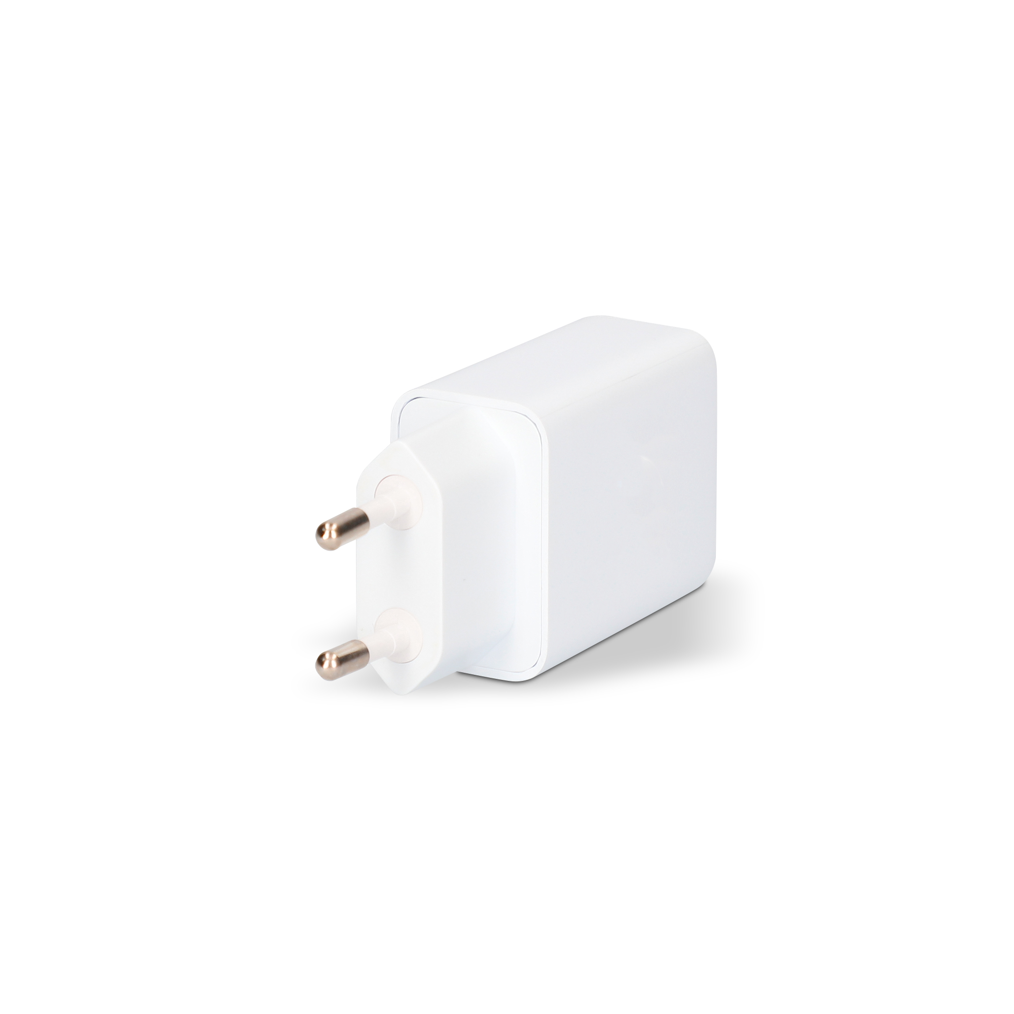 Cargador de teléfono blanco sobre fondo blanco.