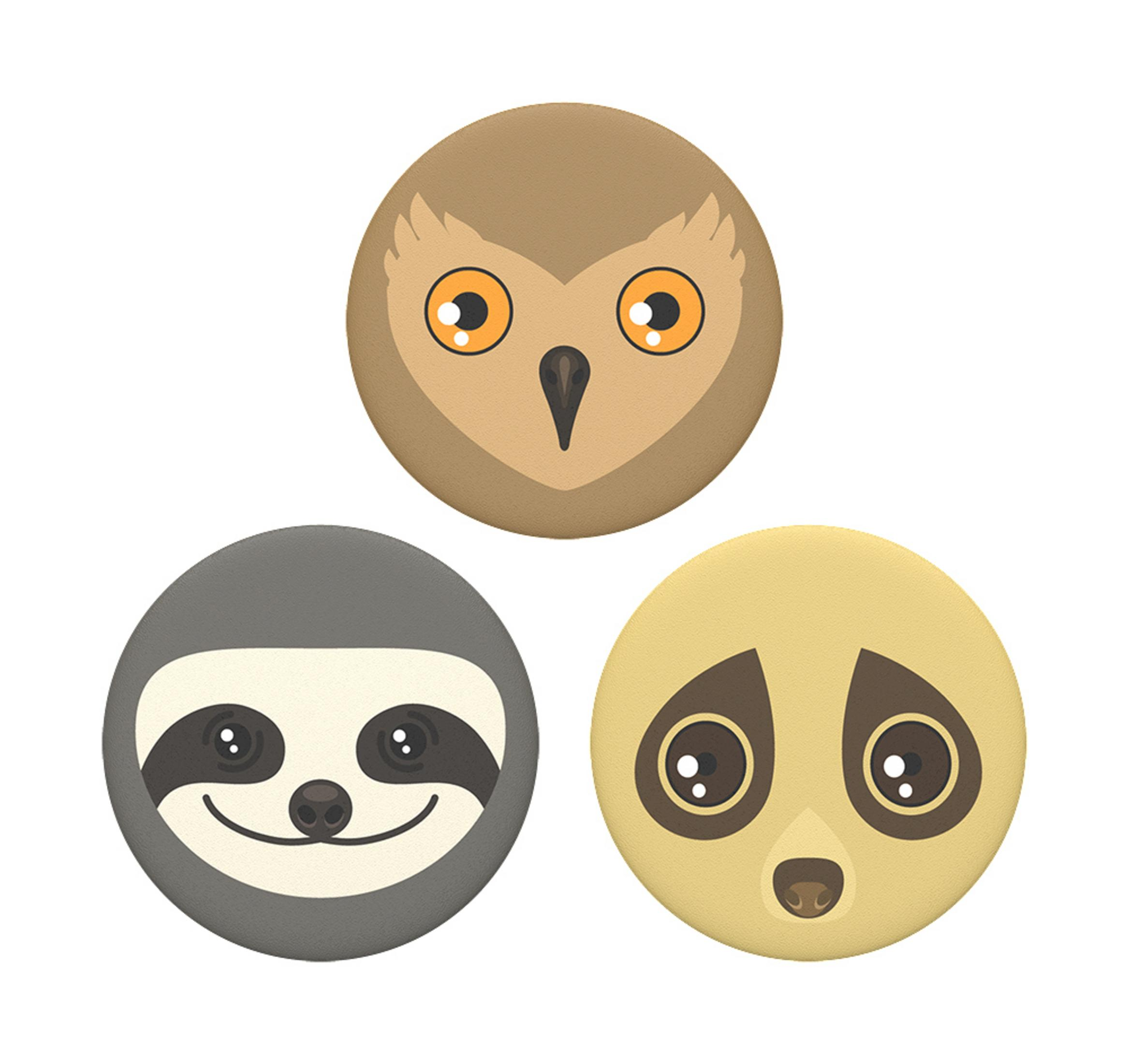 Tres caras de animales de dibujos animados: un búho, un perezoso y un mono, todos en forma circular sobre fondo blanco.