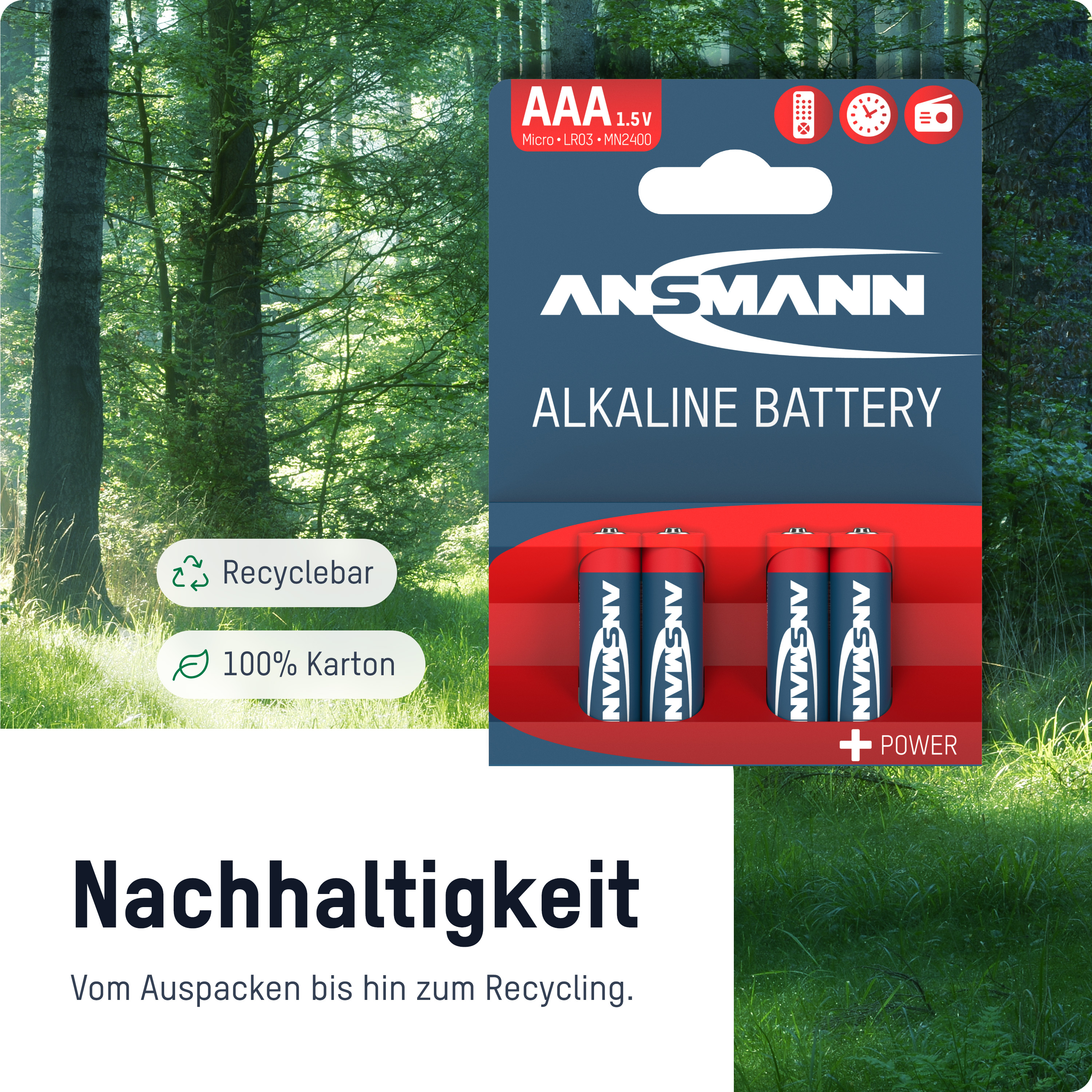 AAA-Batteriepackung mit Recycling- und Nachhaltigkeitssymbolen in einem Wald.