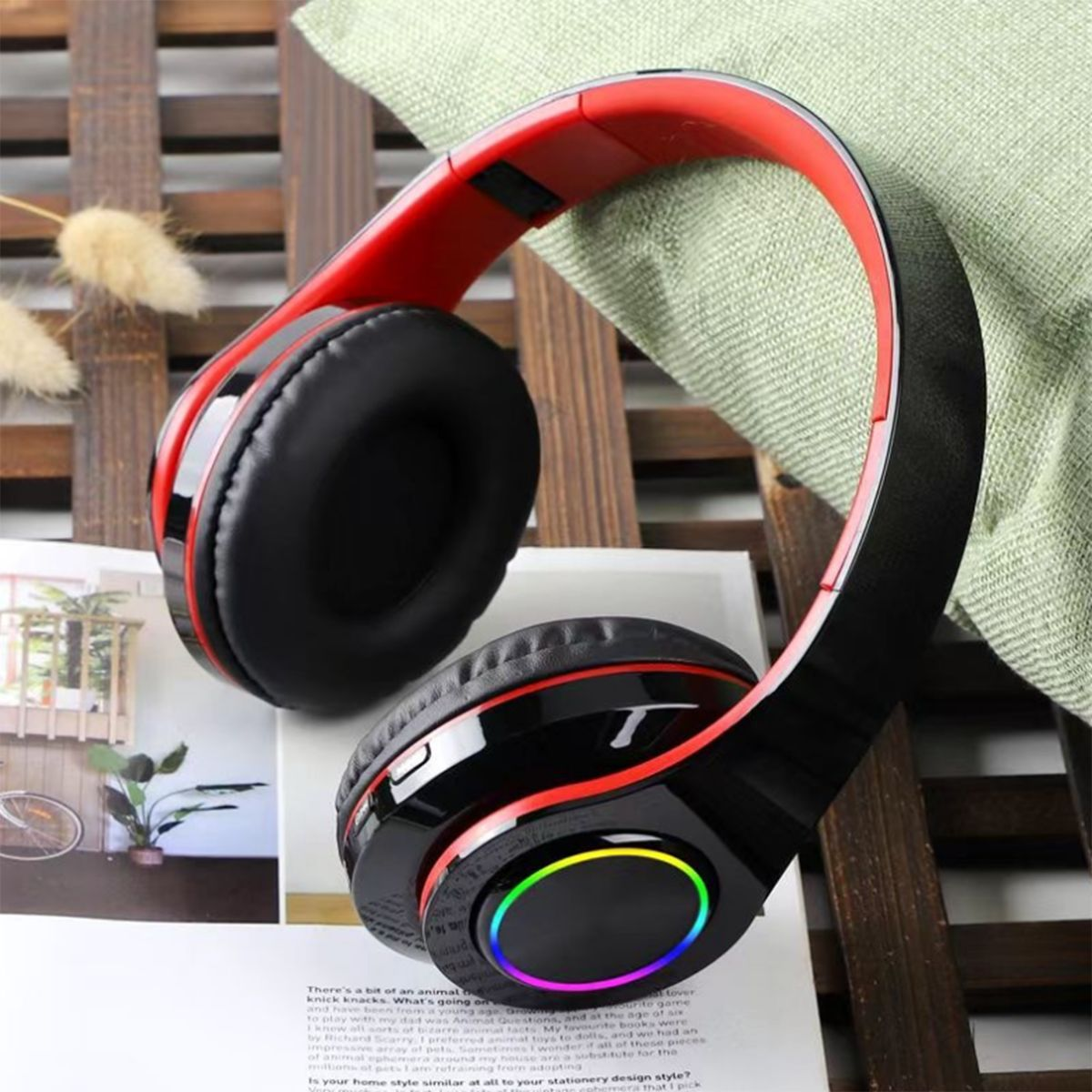 Auriculares inalámbricos KINSI B39 RGB-Licht, Circumaurales