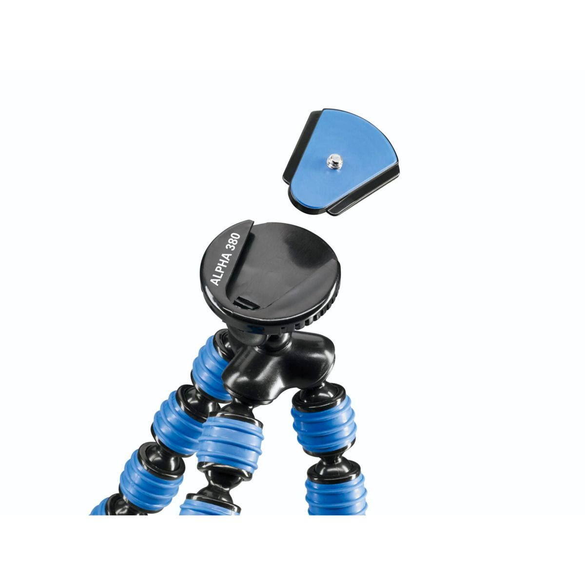 Czarny i niebieski elastyczny statyw z płytką montażową. Białe tło.