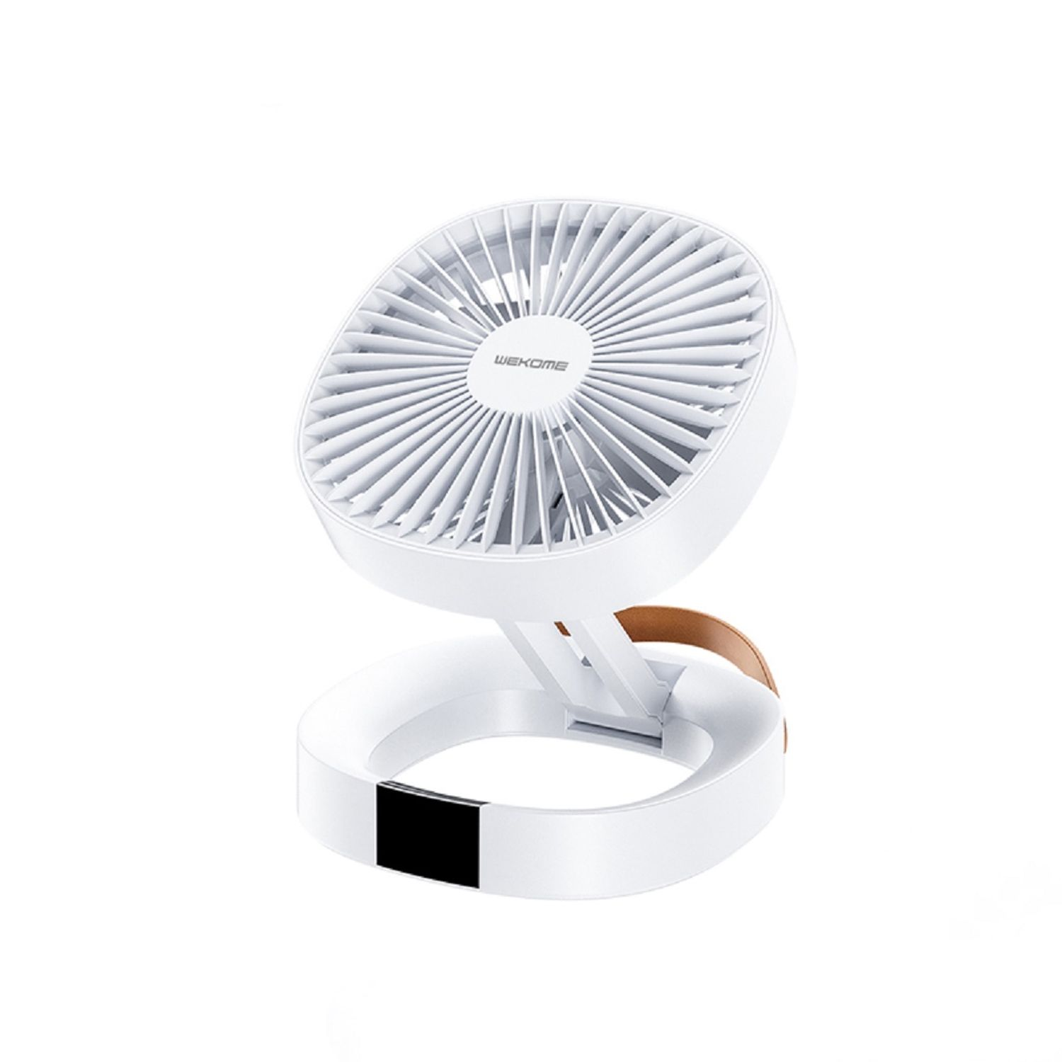 Ein weißer Tischventilator mit goldfarbenem Akzent auf weißem Hintergrund.