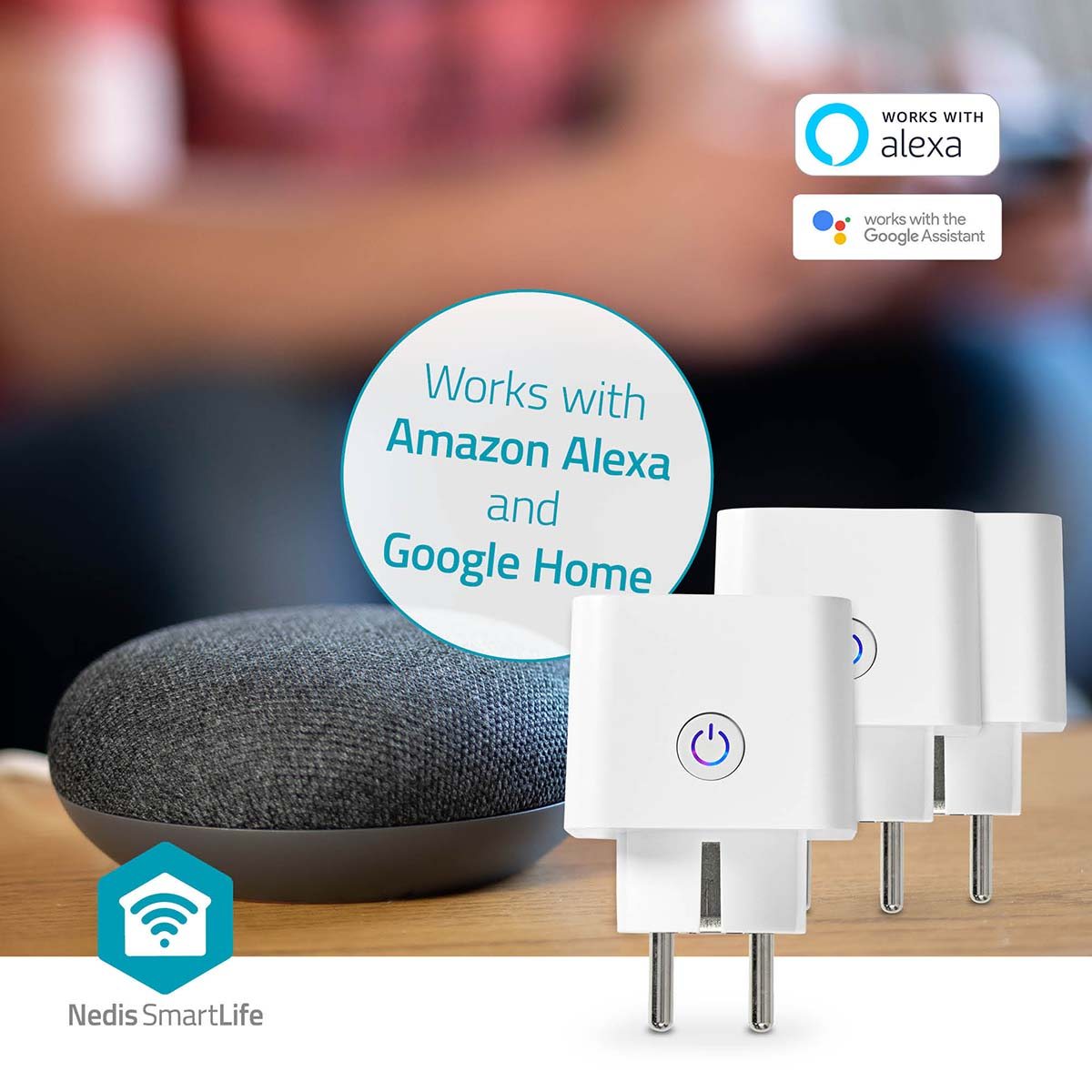 Een slimme thuis setup met Google Home en slimme stekkers.