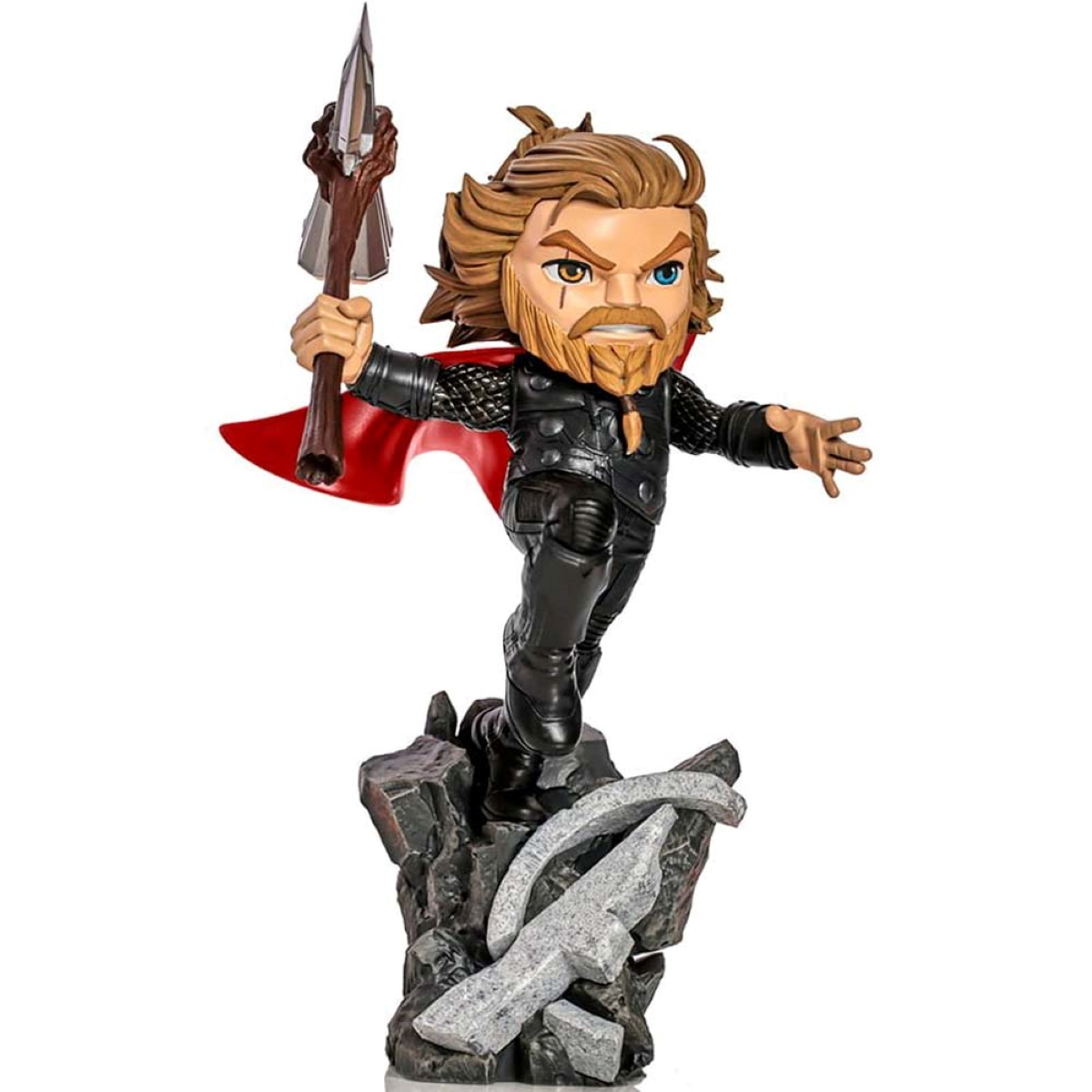 Thor-Actionfigur in der Luft, mit einer Waffe, auf einem felsigen Sockel mit Logo.