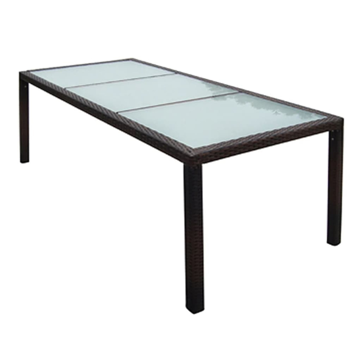 Ein rechteckiger Gartentisch mit Glasplatte und braun gewebtem Rahmen.