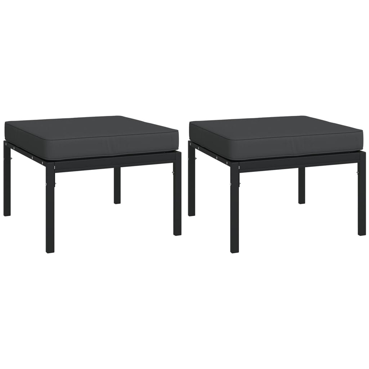 Zwei schwarze Outdoor-Ottomane mit quadratischen Kissen und schwarzen Metallrahmen. Sie stehen nebeneinander.