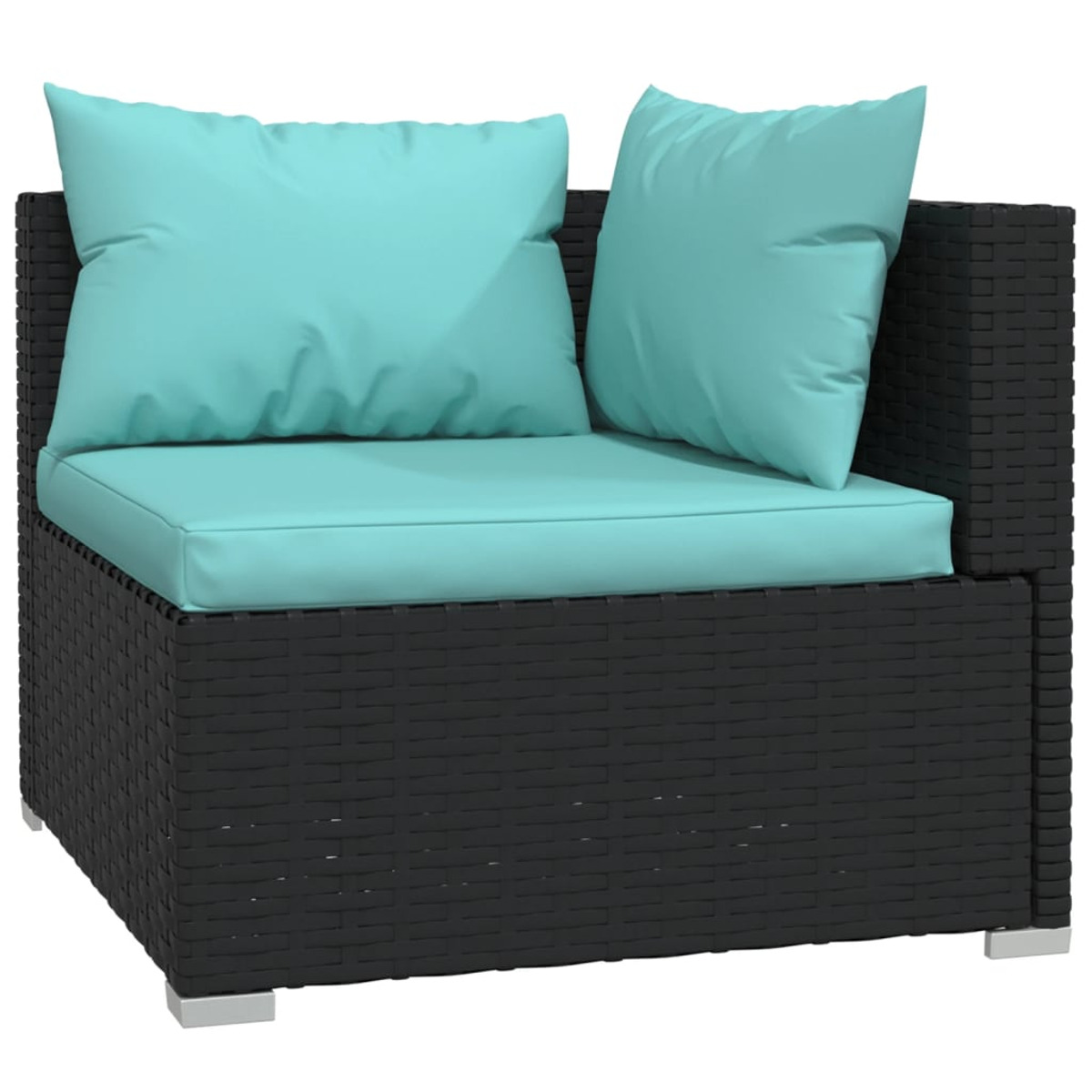 Schwarzes Ecksofa mit blauen Kissen. Das Sofa hat eine gewebte Struktur und befindet sich im Freien.
