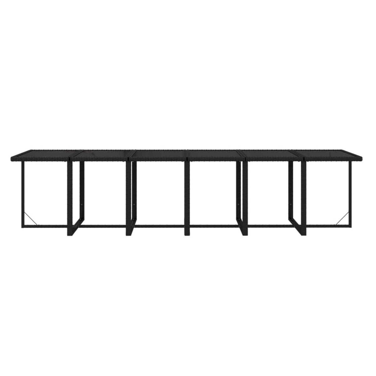 Schwarz rechteckiger Outdoor-Tisch, mehrere Tische sind verbunden.