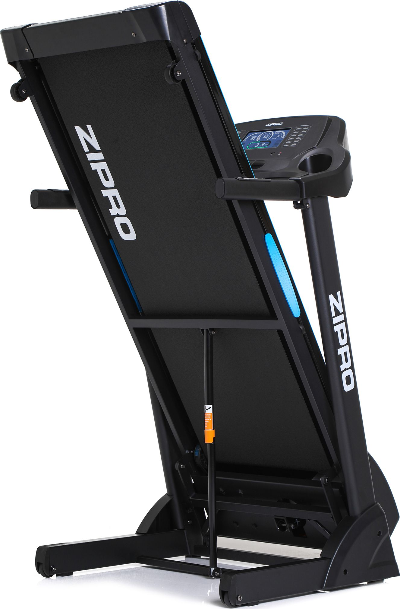 Czarna bieżnia ZIPRO, pochylona do góry. Wyświetlacz i uchwyty są widoczne. Białe tło.
