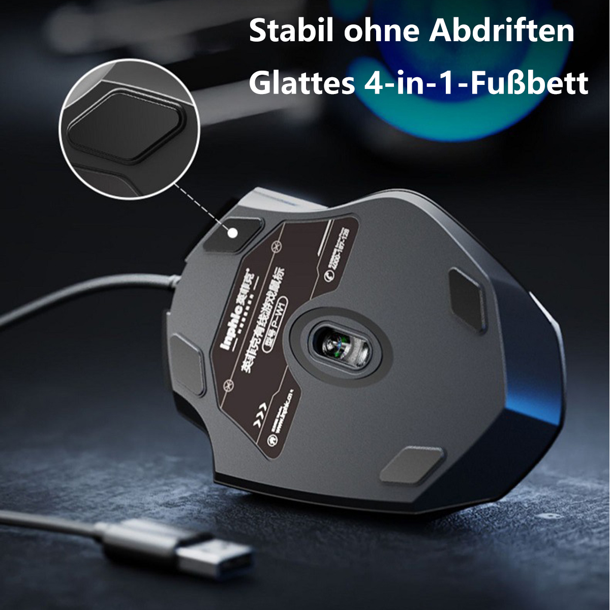 Eine schwarze Gaming-Mausbasis mit USB-Kabel, mit Nahaufnahme der Unterseite der Maus.