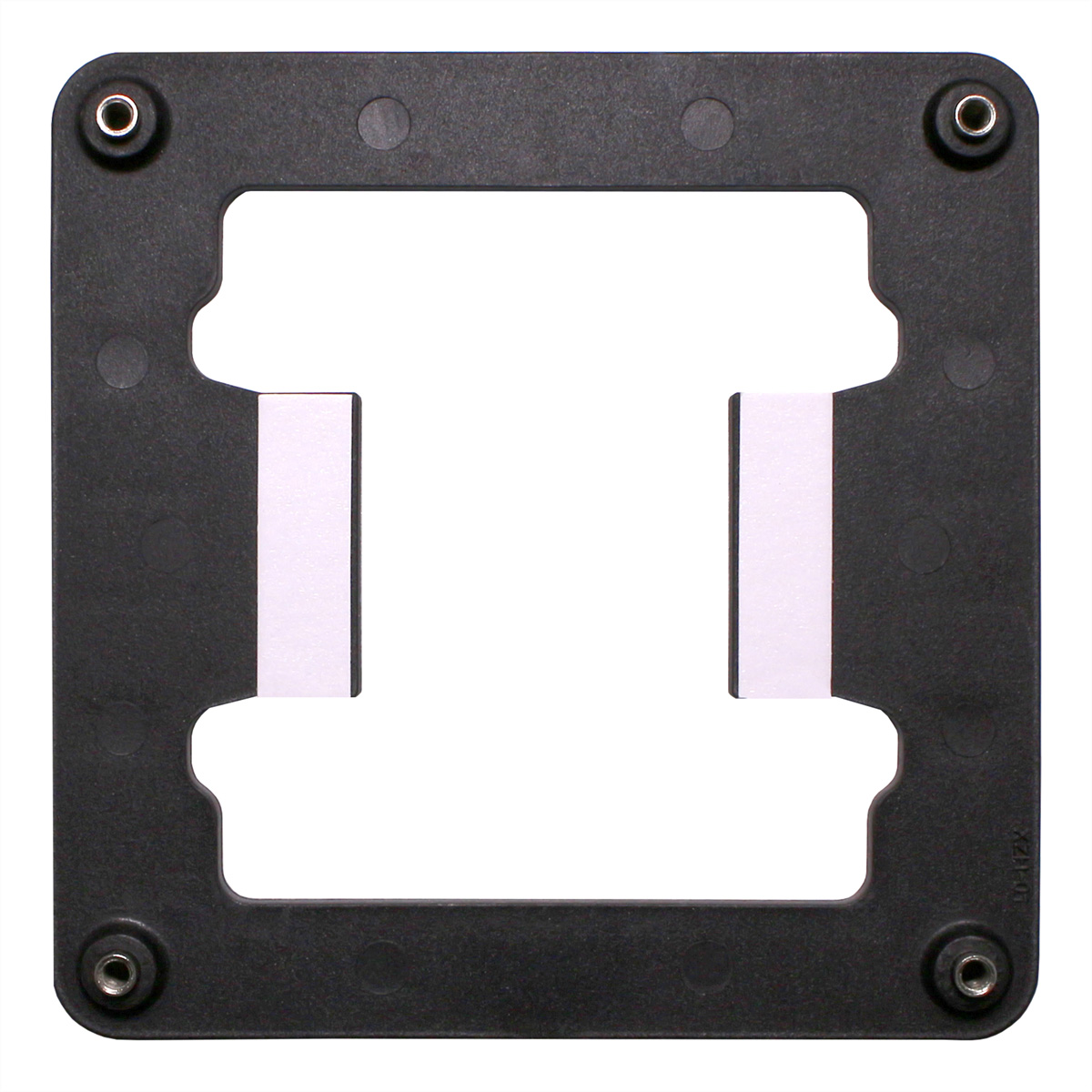 Cornice quadrata nera con fori per viti. Sfondo bianco.