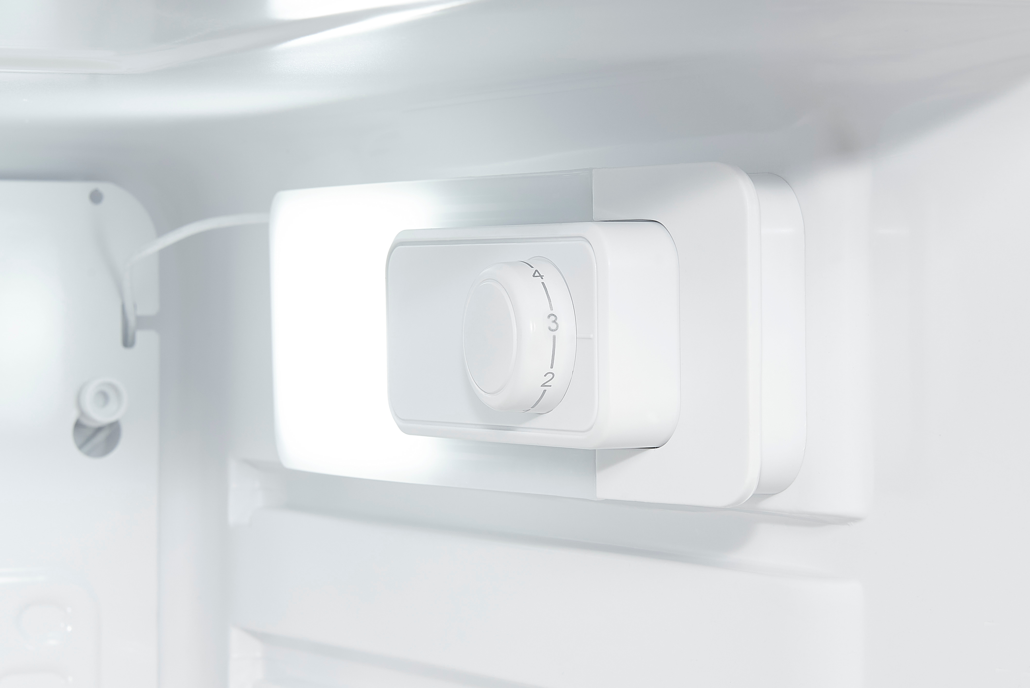 Nevera pequeña - EXQUISIT KS16-V-040D, Altura 850 mm, Capacidad 126 l, Blanco