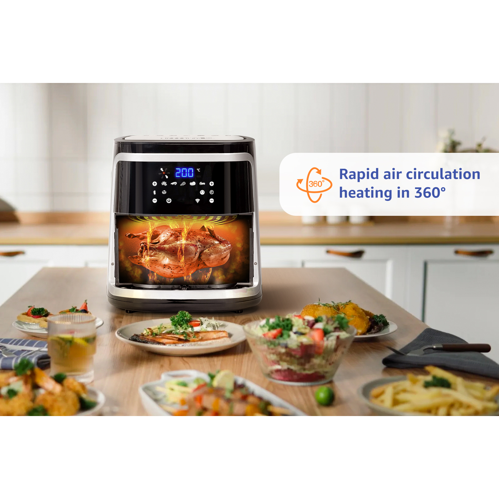 Freidora de aire con comida dentro y comida cocinada en la mesa.