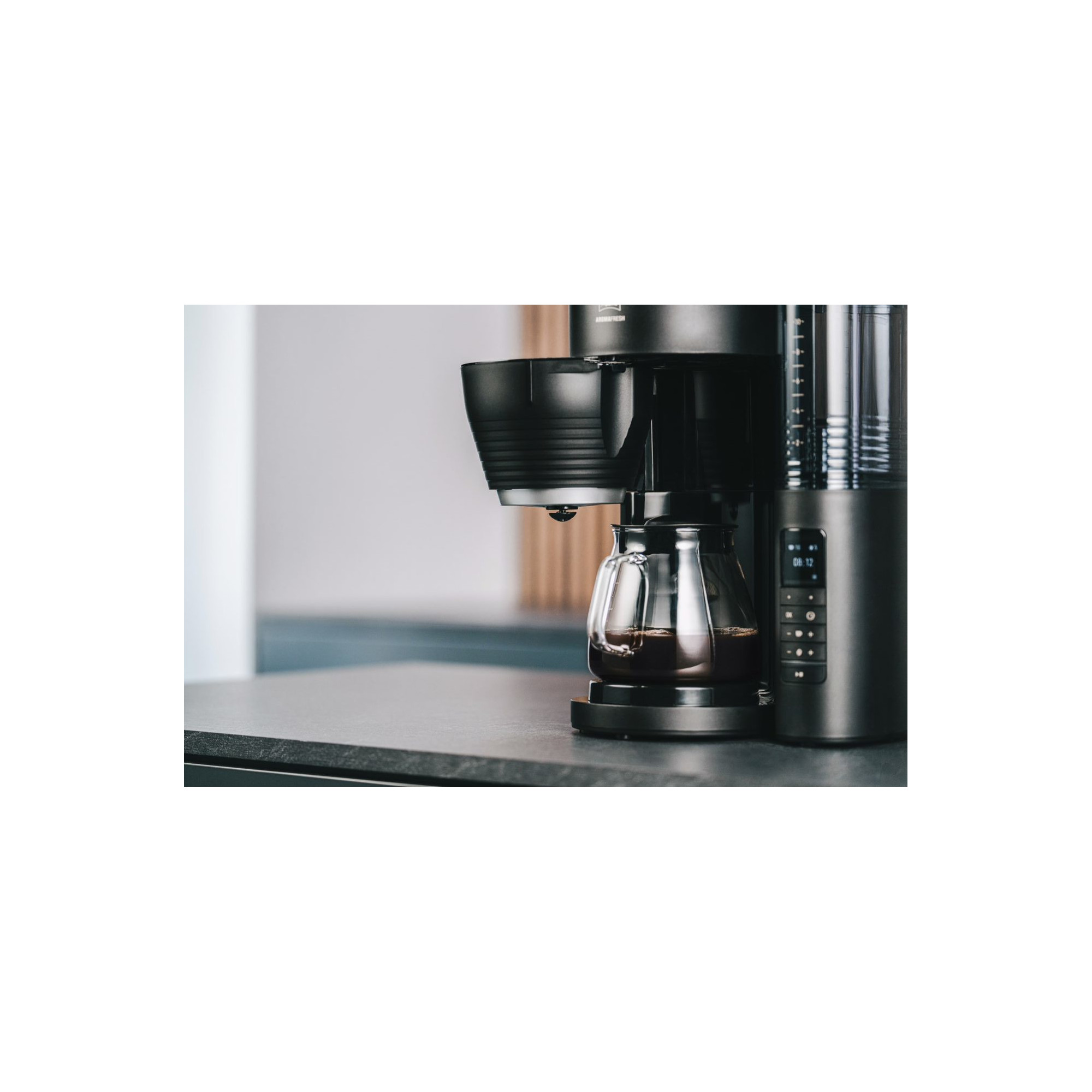 Filterkaffeemaschine X1030-02 AromaFresh Schwarz MELITTA