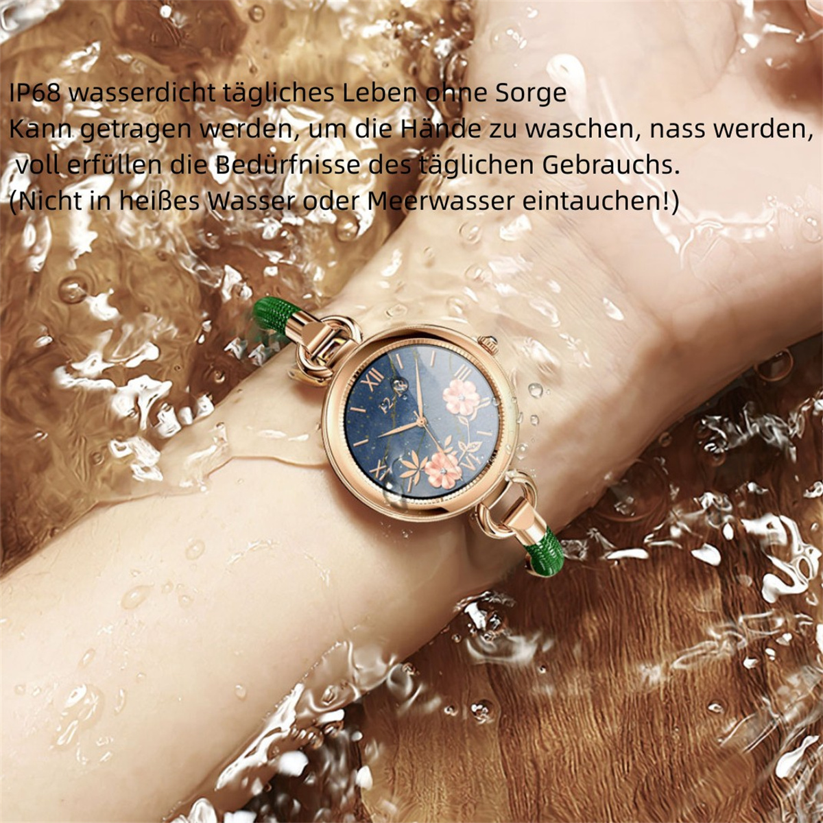 Eine Armbanduhr am Handgelenk im Wasser, mit floralem Design und Zeigern.