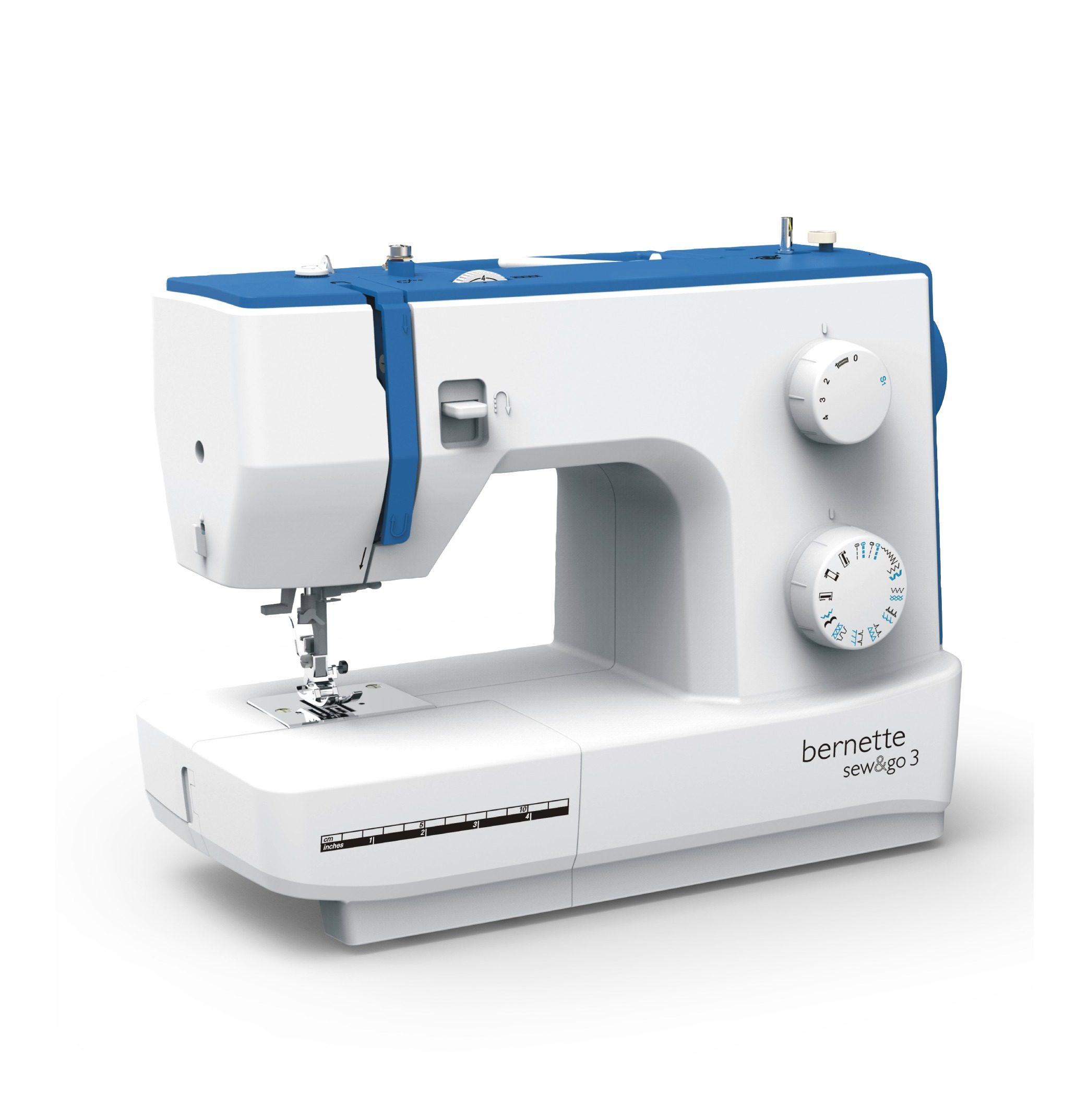 Eine weiße und blaue Nähmaschine mit Drehreglern und dem Markennamen 'Bernette sew&go 3'.