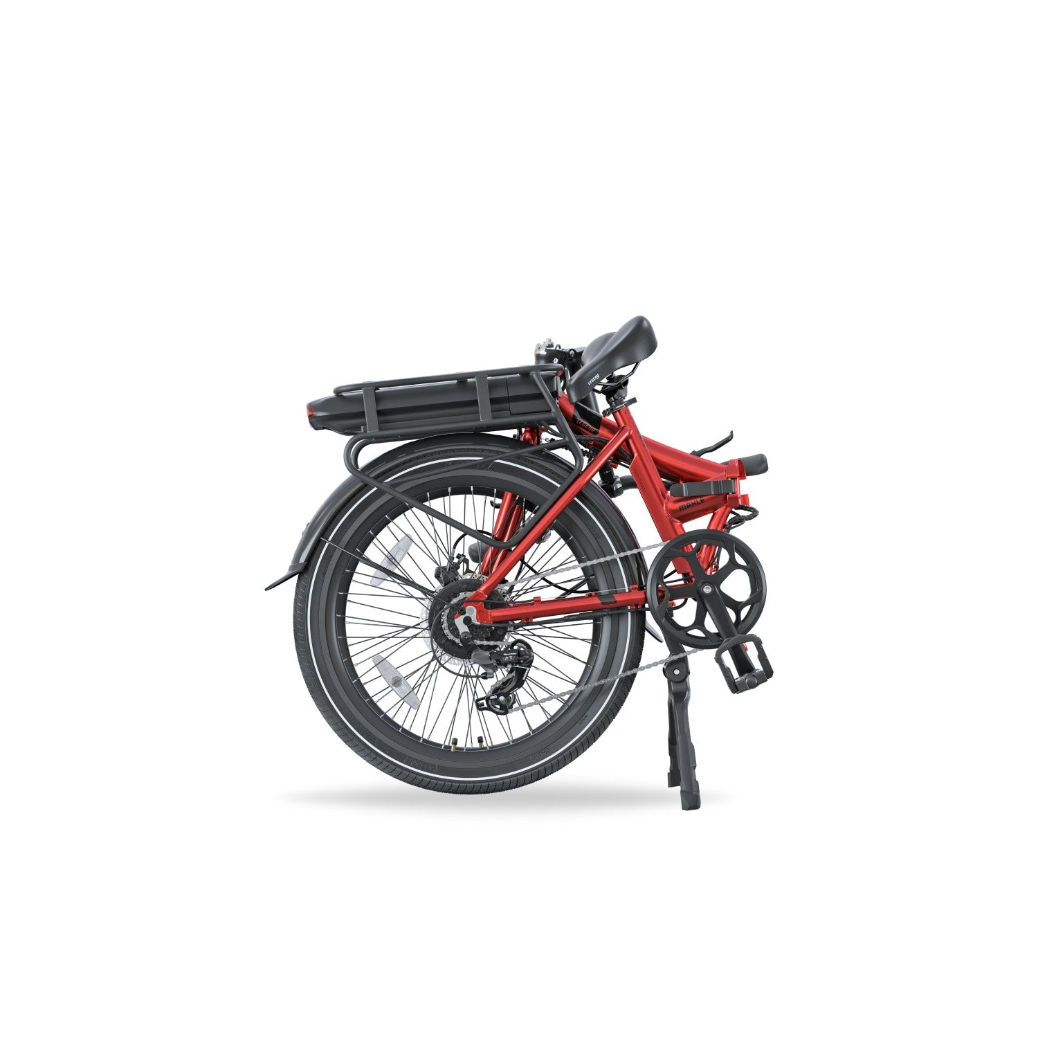 Ein rotes Faltrad, zusammengeklappt. Das Fahrrad steht auf weißem Hintergrund.