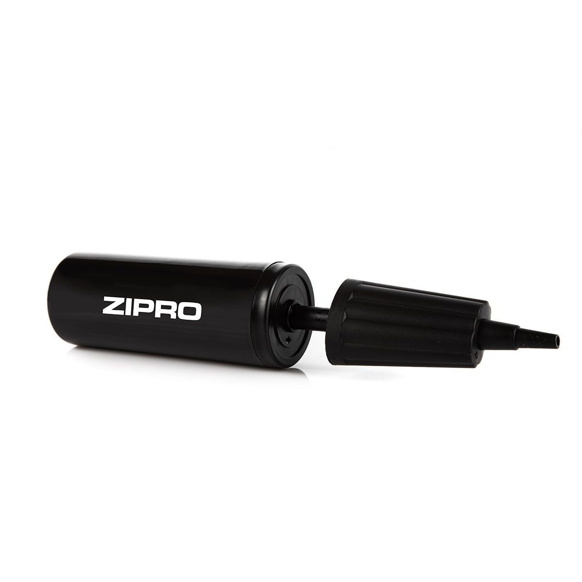 Eine schwarze Handpumpe mit weißem „ZIPRO“-Logo und schwarzem Düsenaufsatz.