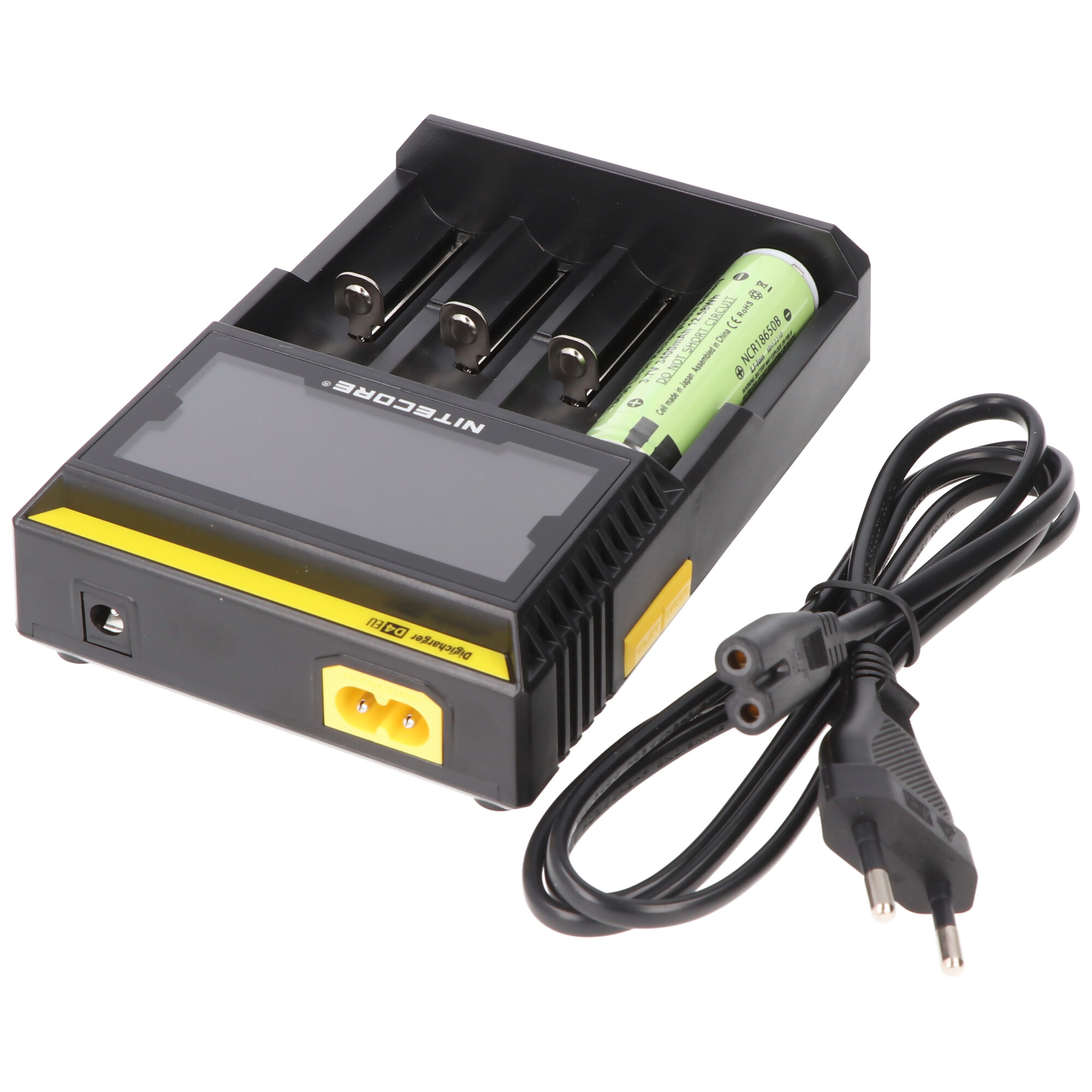 Schwarzes Ladegerät mit gelbem Akzent und einer grünen Batterie. Ein Netzkabel ist angebracht.