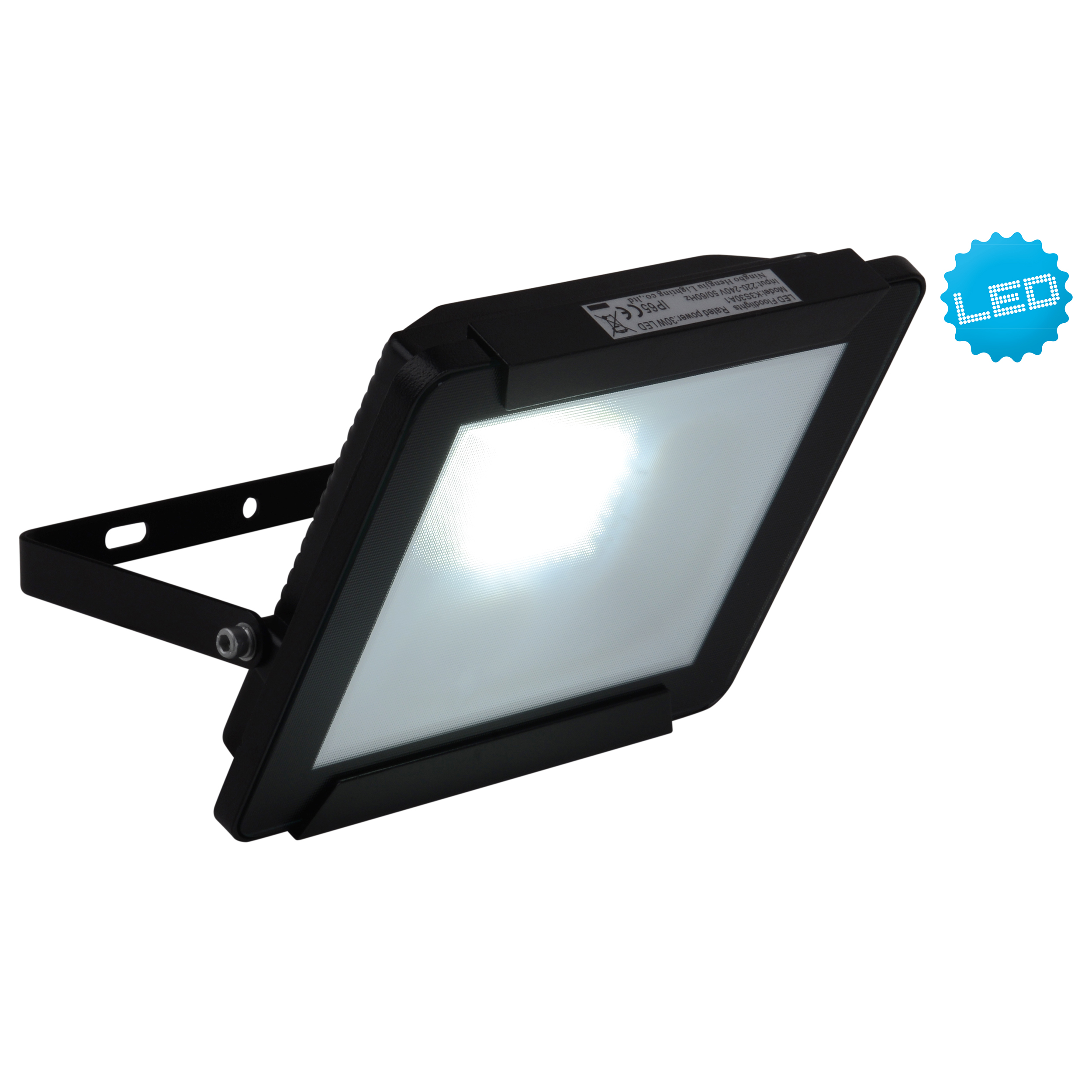 Ein schwarzer LED-Flutlichtstrahler mit blauem „LED“-Aufkleber. Weißer Hintergrund.