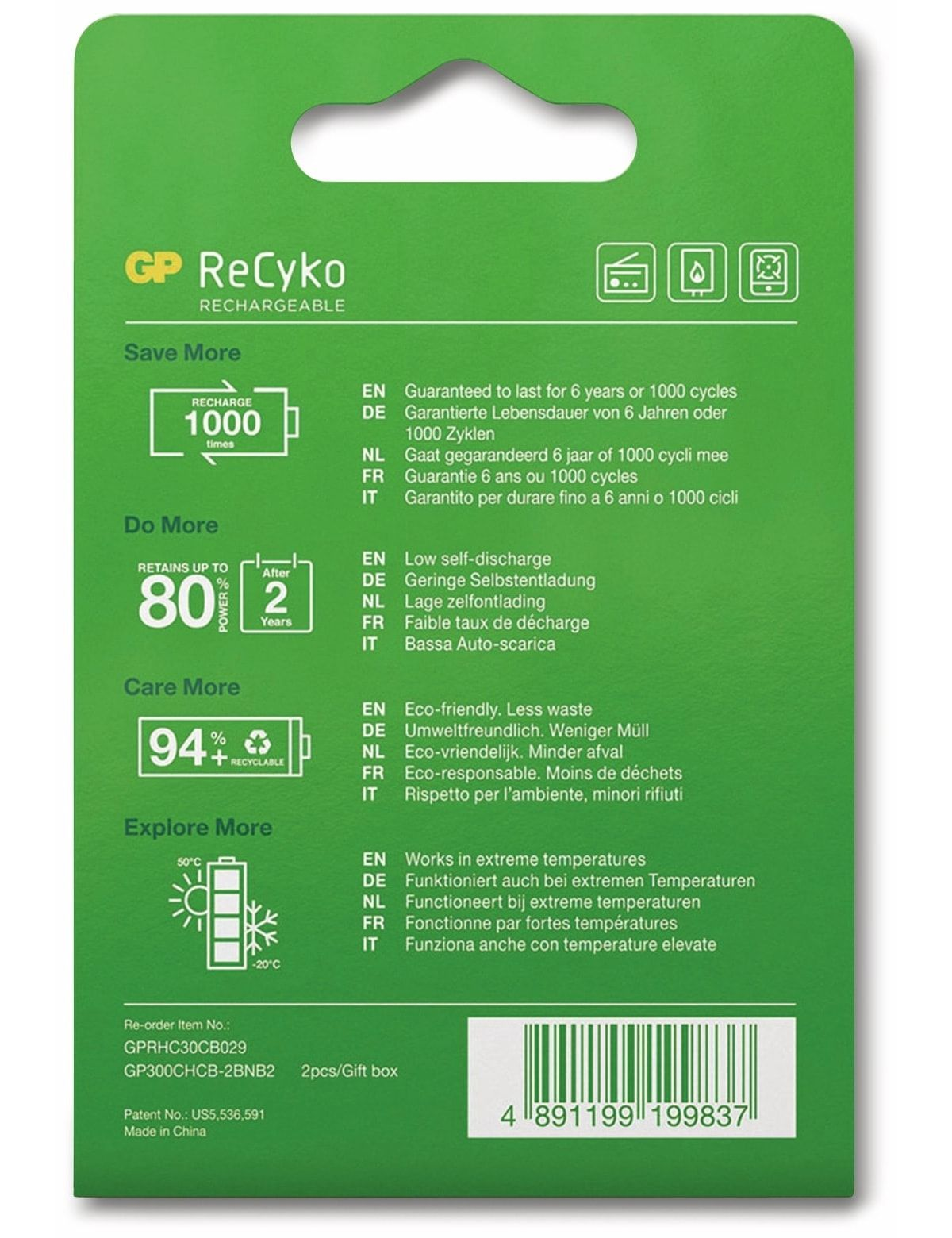 Achterkant van een groene batterijverpakking met tekst over oplaadcycli, recycling en extreme temperaturen.