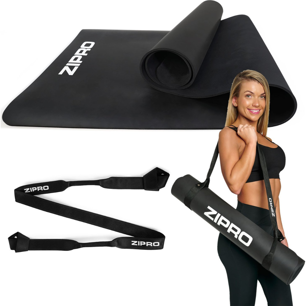 Eine Frau hält eine Yogamatten-Tasche. Eine Yogamatte und Gurte sind ebenfalls vorhanden, vor weißem Hintergrund.