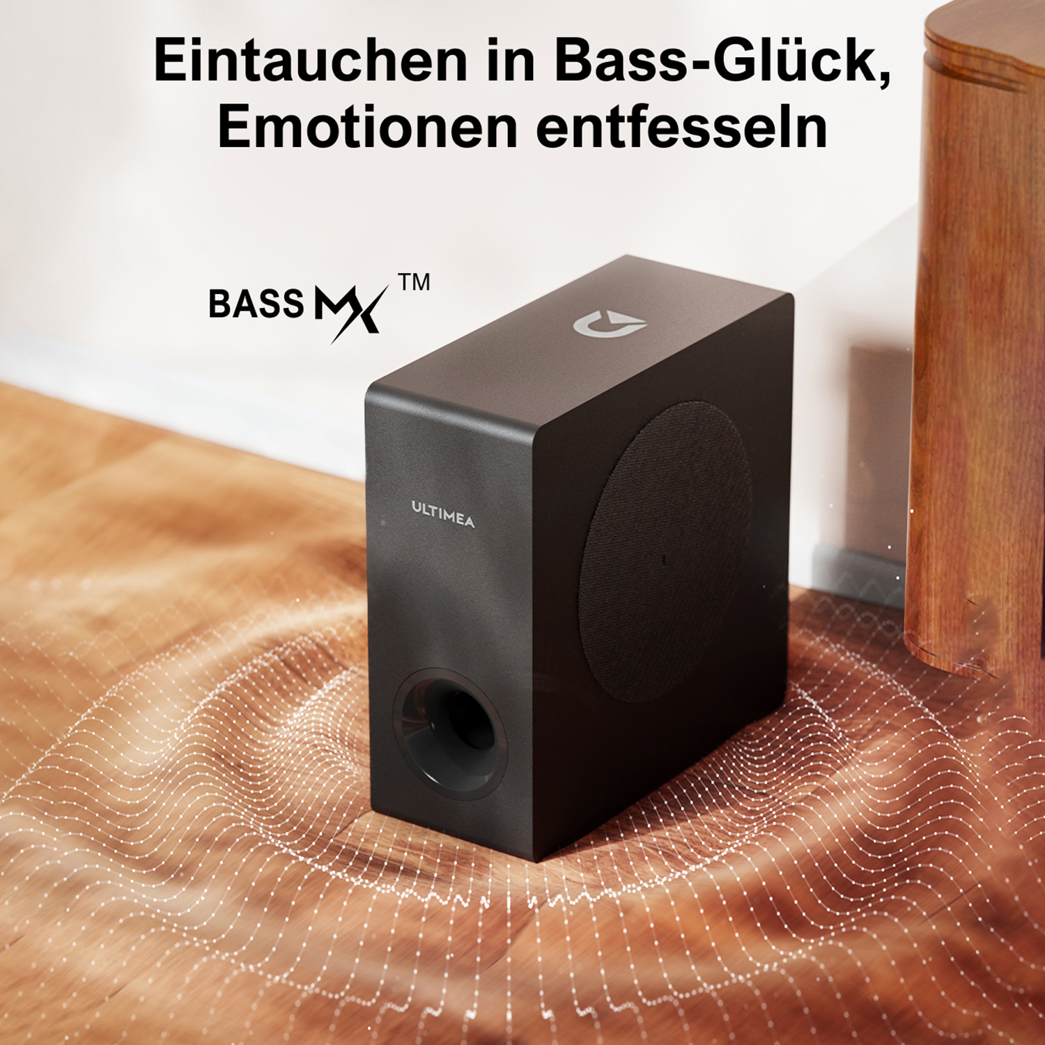 Schwarzer Subwoofer auf Holzoberfläche. Text: Eintauchen in Bass-Glück, Emotionen entfesseln.