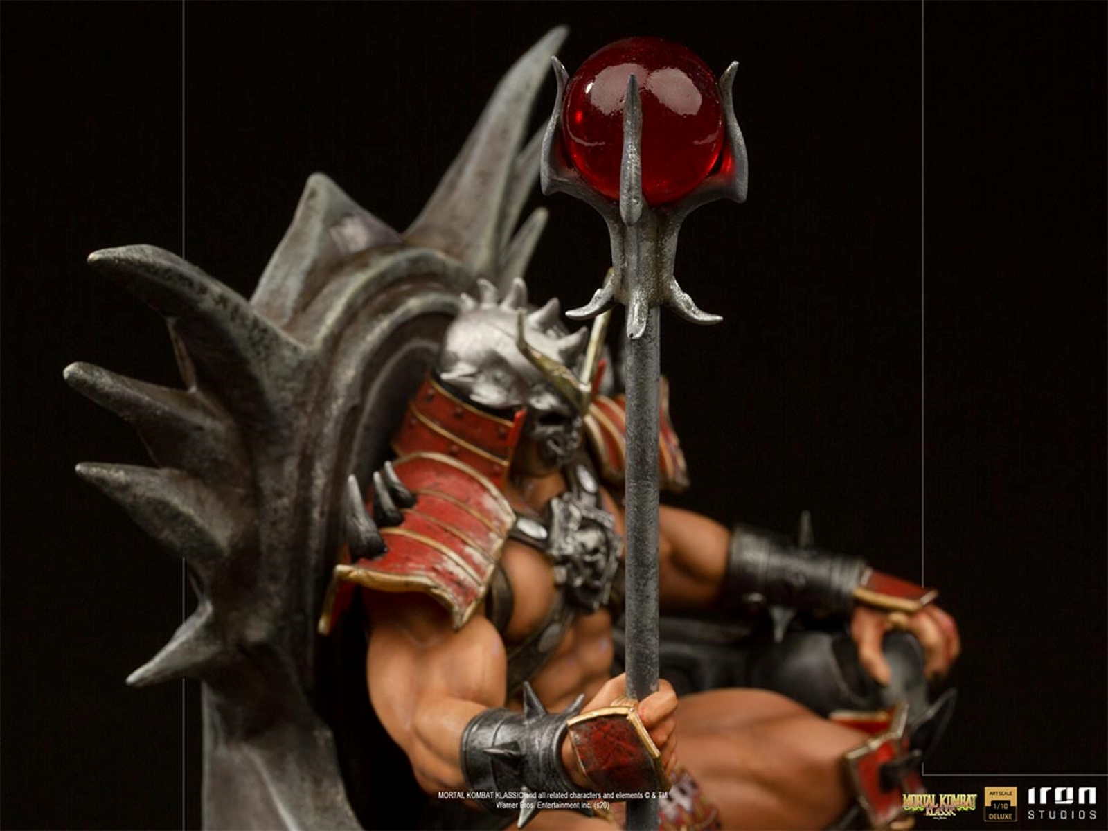 1/10 IRON Sammelfigur STUDIOS Shao Statue - Deluxe Khan Mortal Kombat