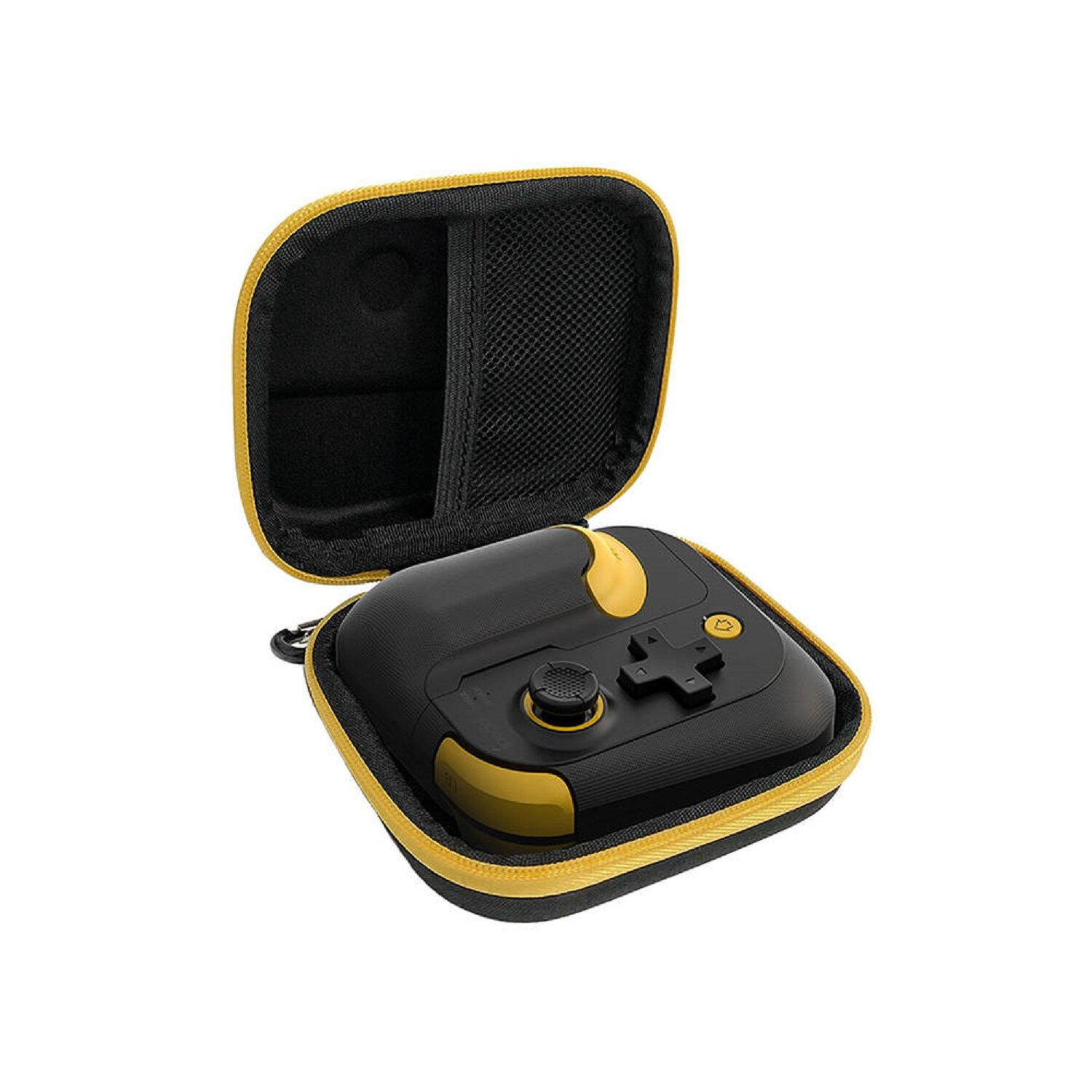 Ein schwarzer und gelber Gamecontroller in einer offenen gelben Hülle.