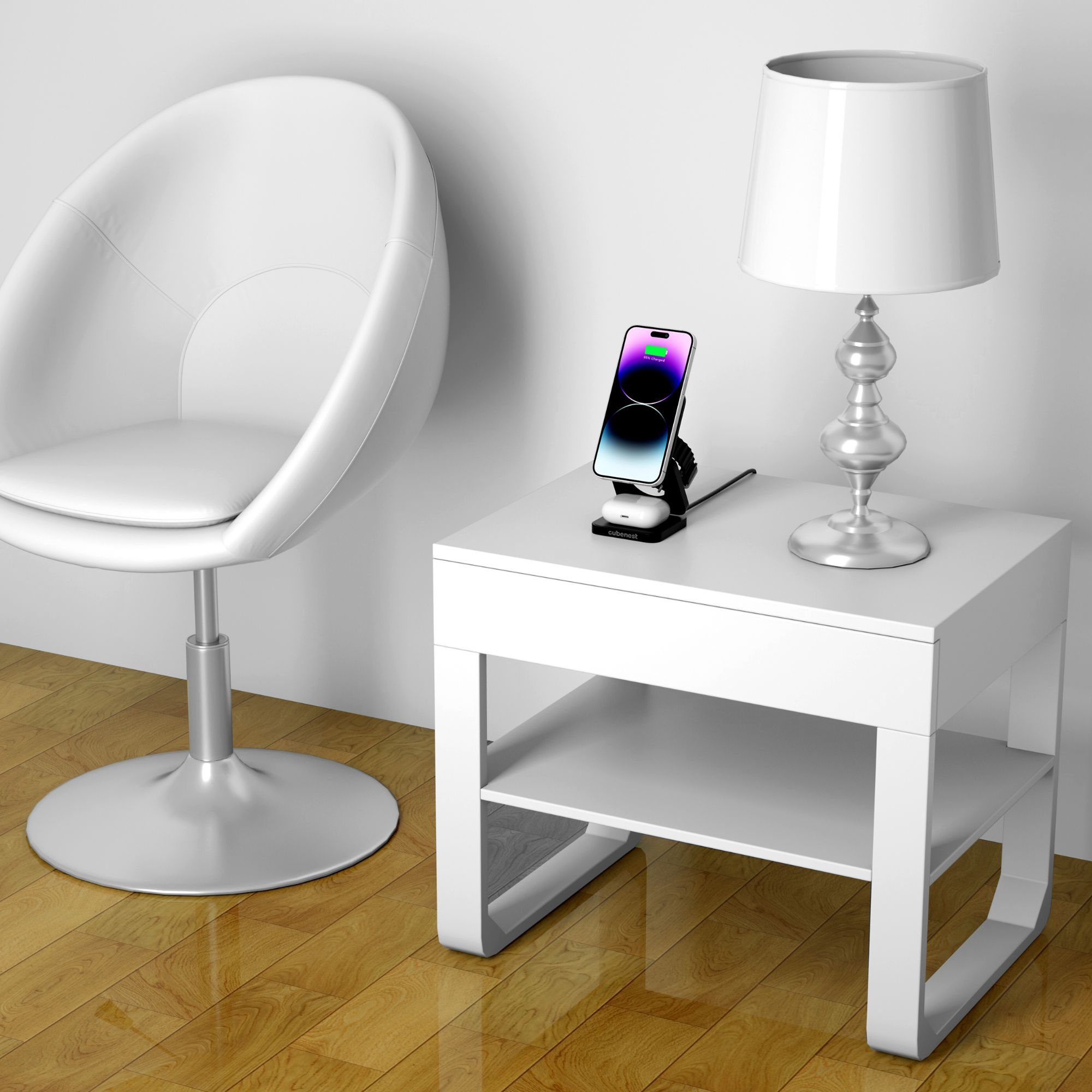 Weißer Nachttisch mit Lampe und Ladegerät; Stuhl im Hintergrund, Holzboden.