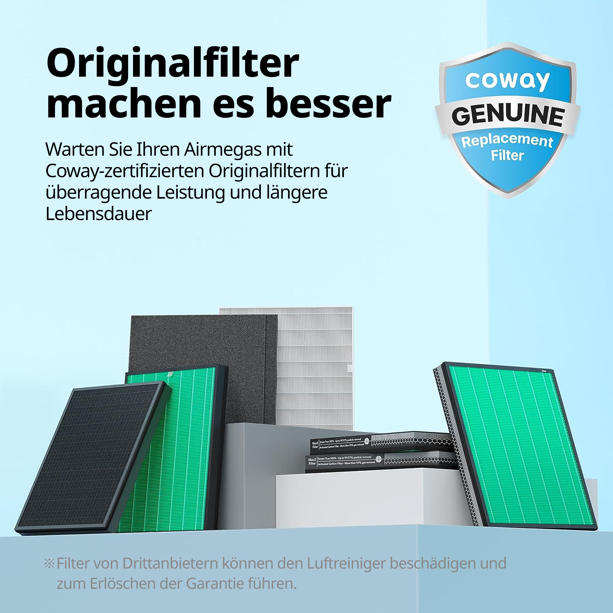 Produktanzeige: Luftfilterersatz. Filter sind vor einem blauen Schild.