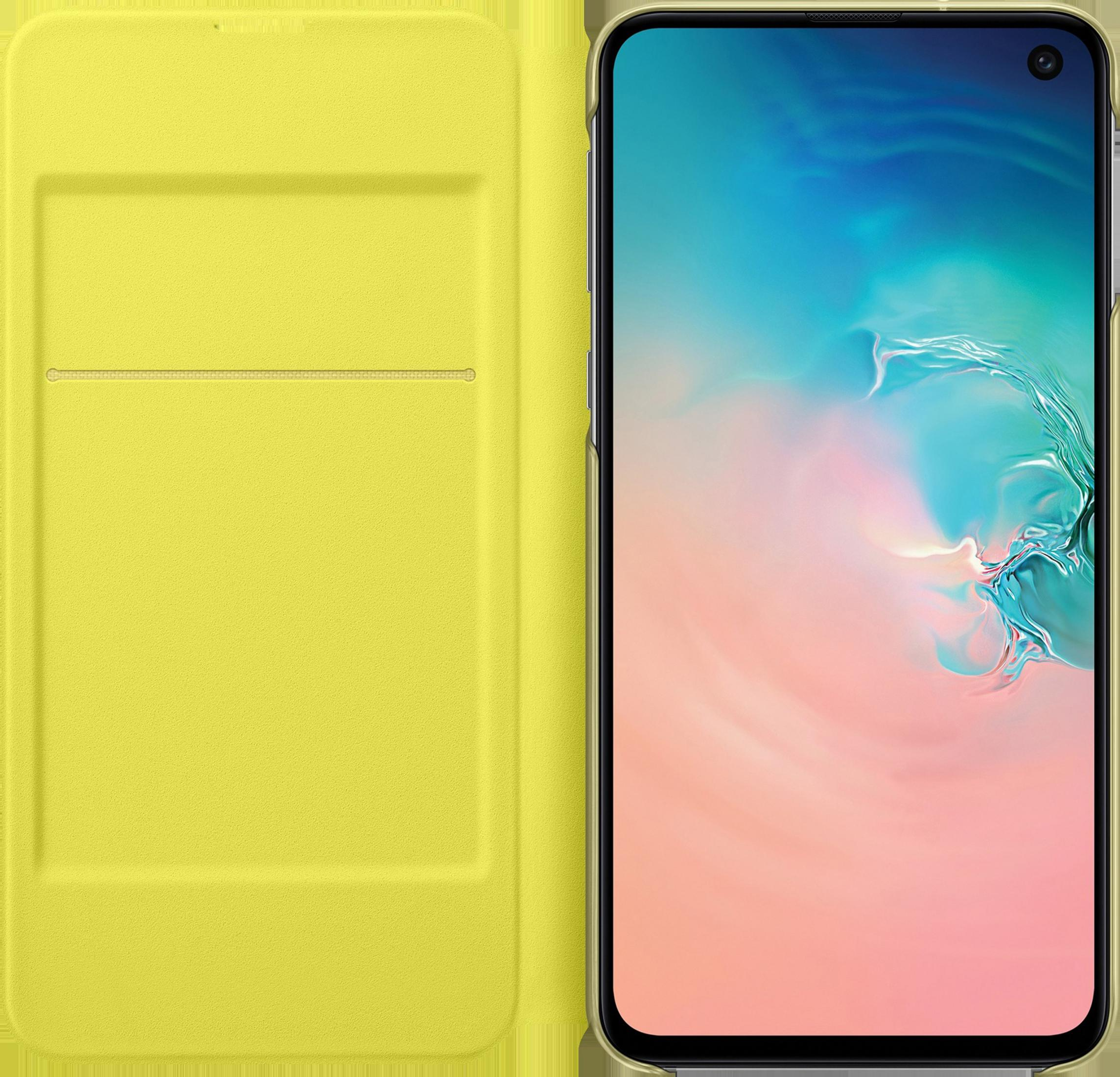 Funda de teléfono amarilla abierta, con un smartphone mostrando una pantalla colorida. El fondo es blanco.