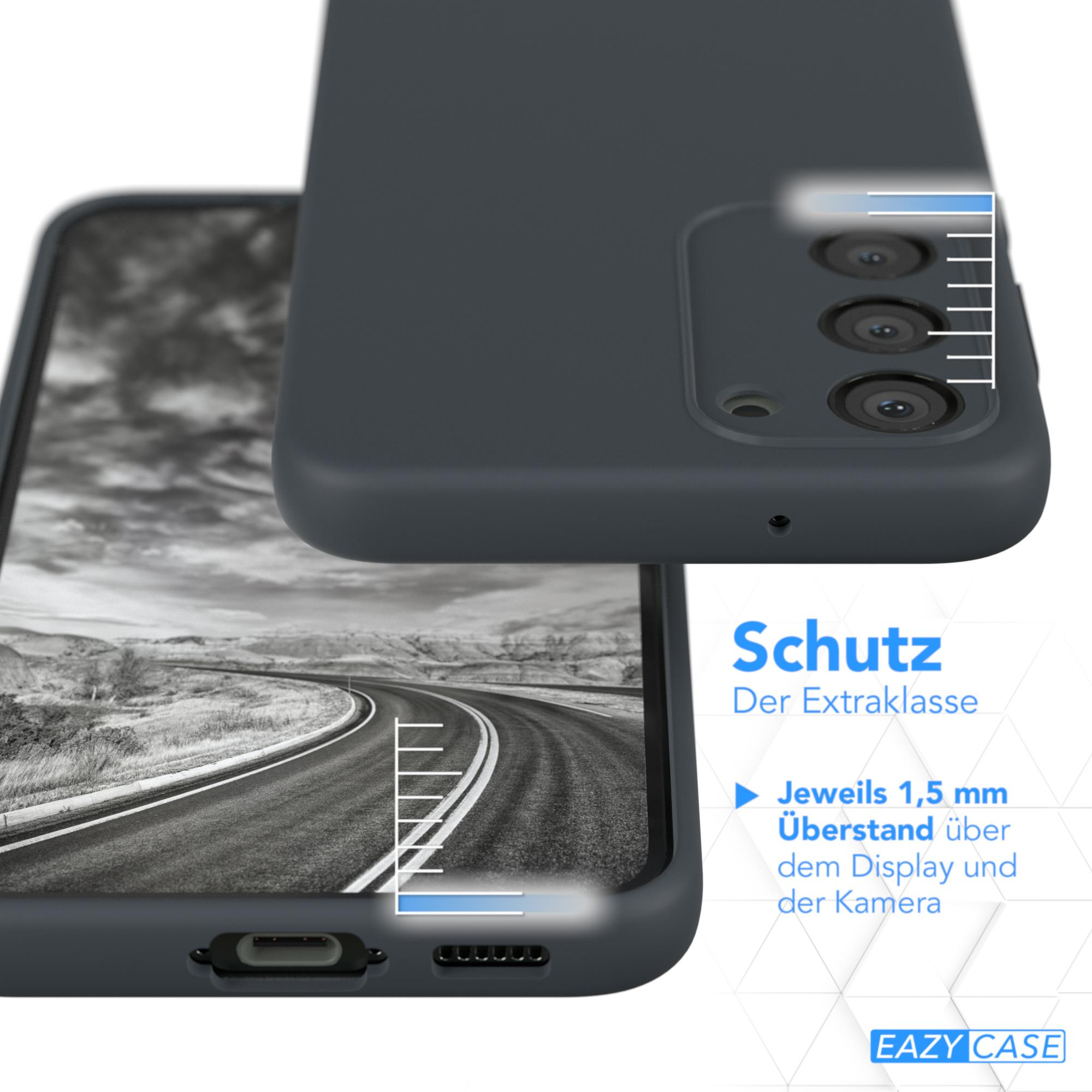 Dunkelgraue Handyhülle auf dem Telefon. Schutz der Kamera und des Displays.