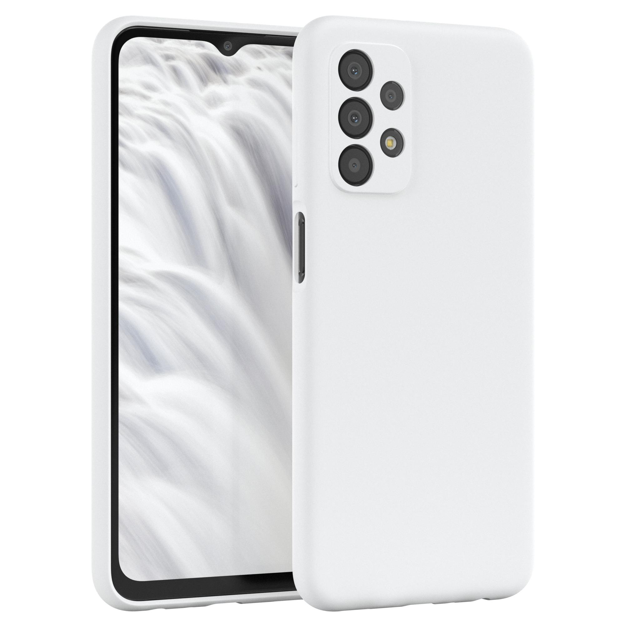 Zwei weiße Handyhüllen, eine mit einem Handy darin. Das Handy hat drei Kameras auf der Rückseite.