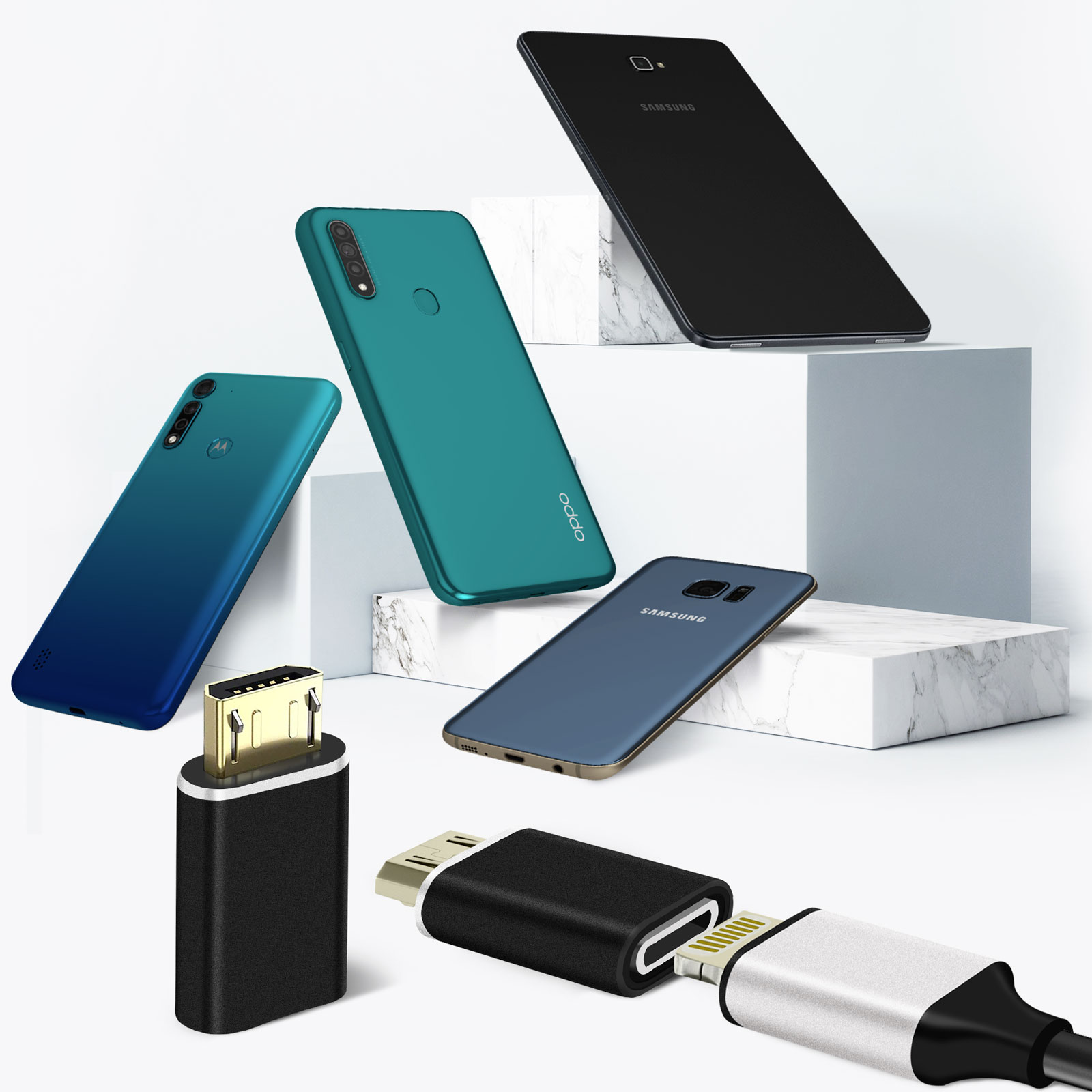 Téléphones et adaptateurs HDMI sur une surface blanche. Les téléphones sont de différentes couleurs et marques.
