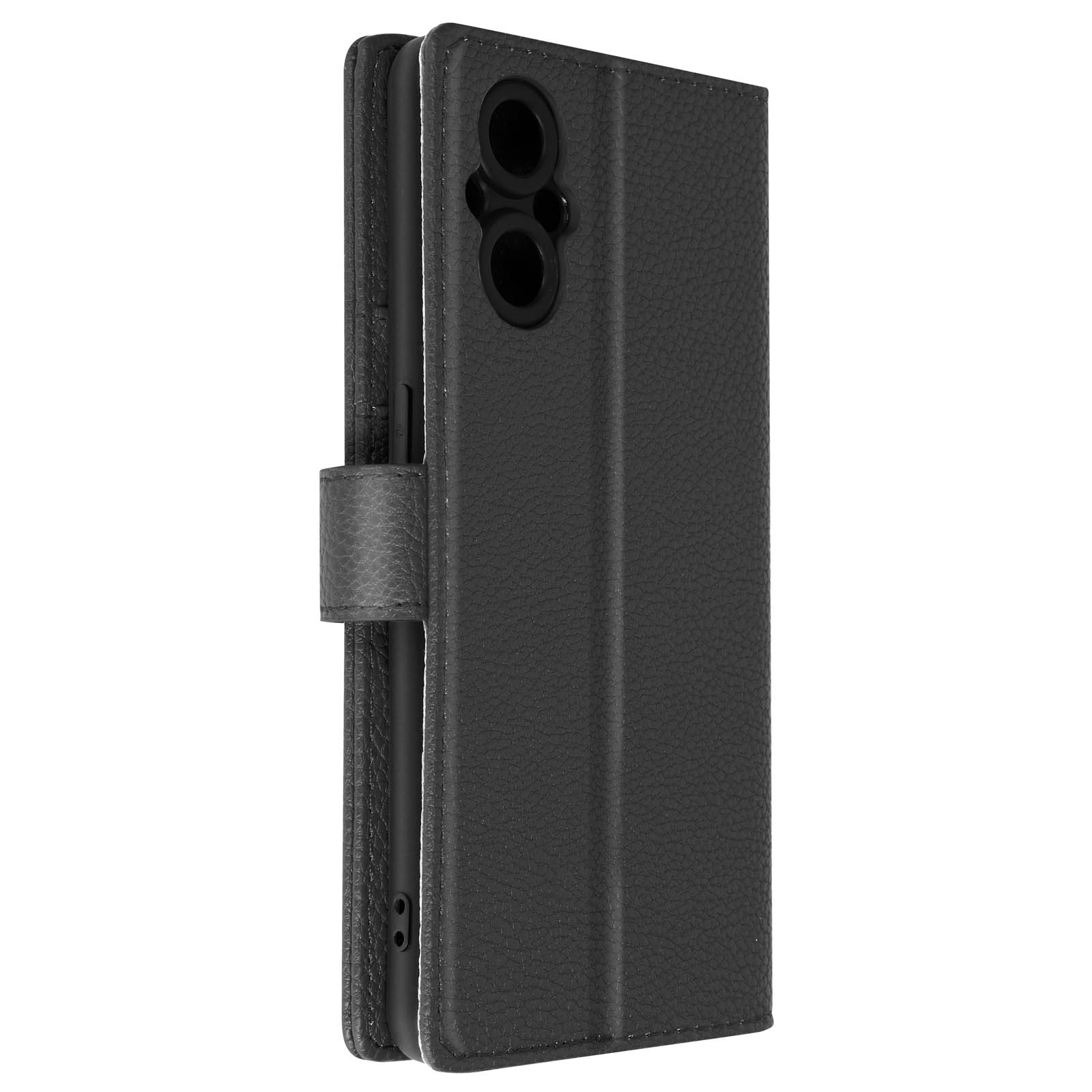 Una custodia per telefono chiusa, in pelle nera, con cinturino. Ha una superficie strutturata e un ritaglio per la fotocamera.