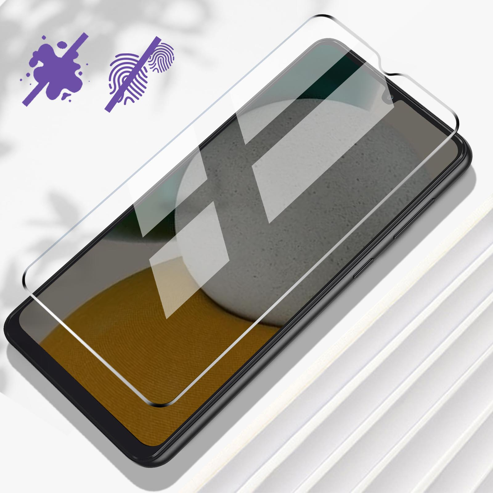 Smartphone avec protecteur d'écran, avec icônes d'éclaboussures et empreintes.