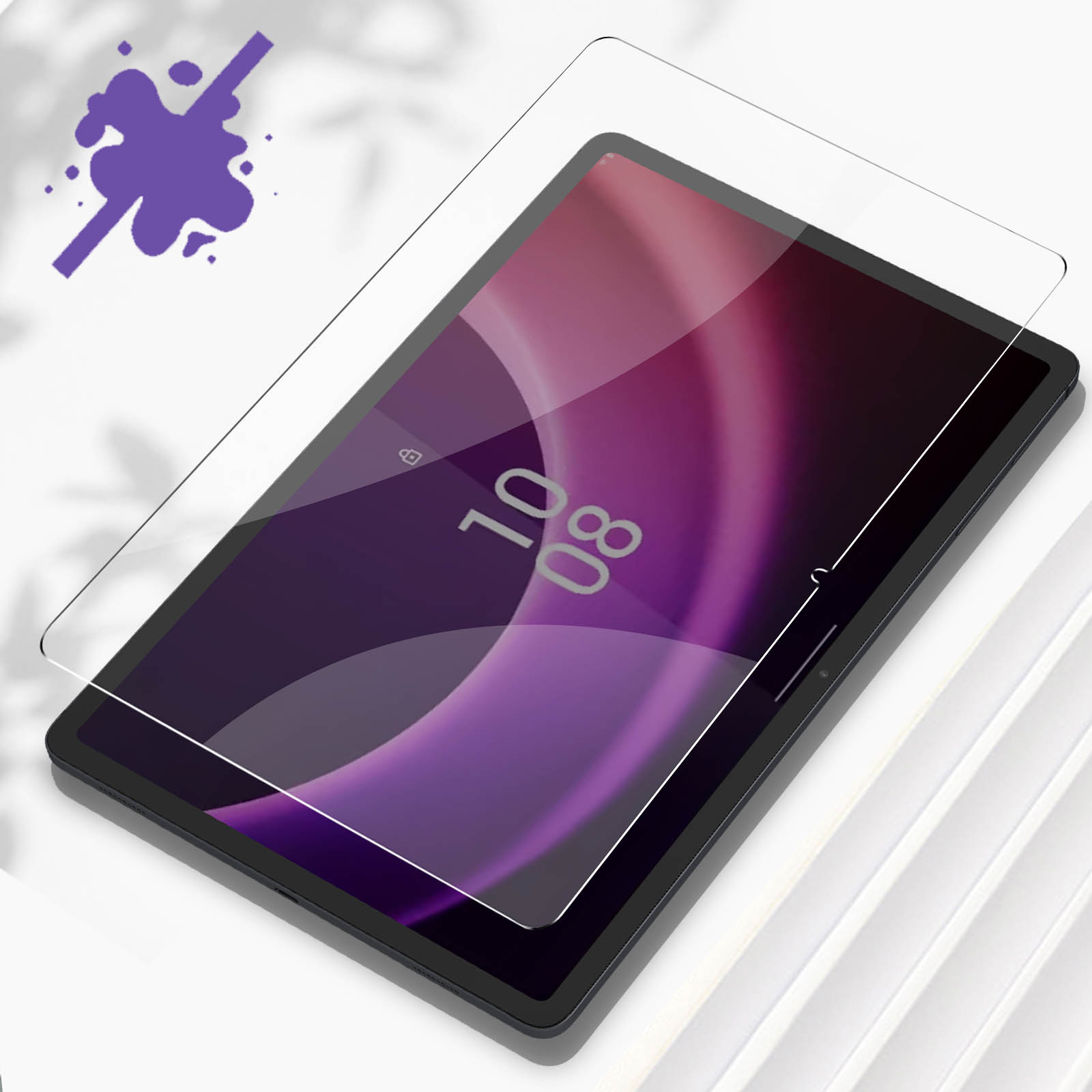 Tablet con protezione schermo. Sfondo bianco. Il tablet è nero.