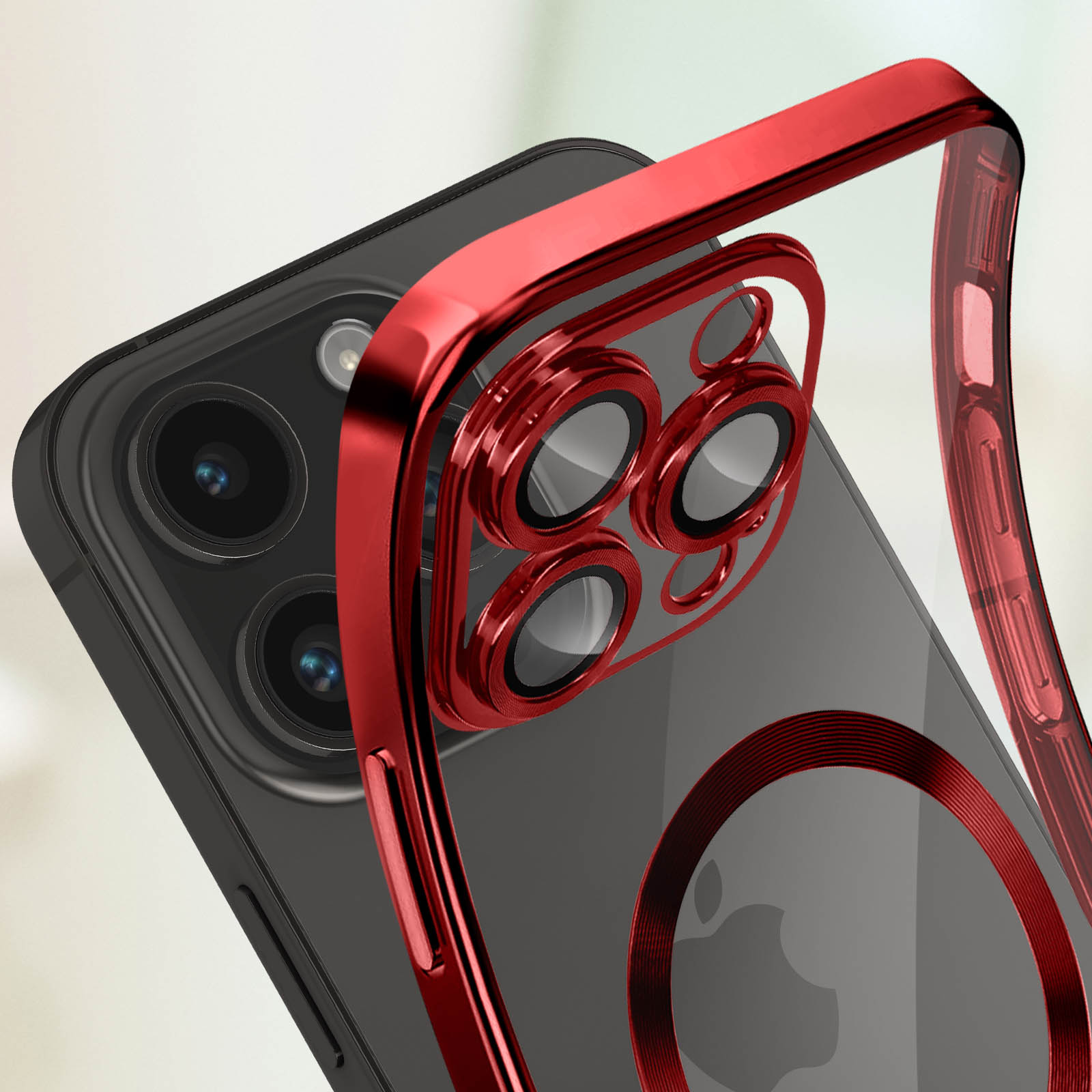 Primo piano di un telefono con custodia rossa, che mostra le lenti della fotocamera e la cornice rossa.